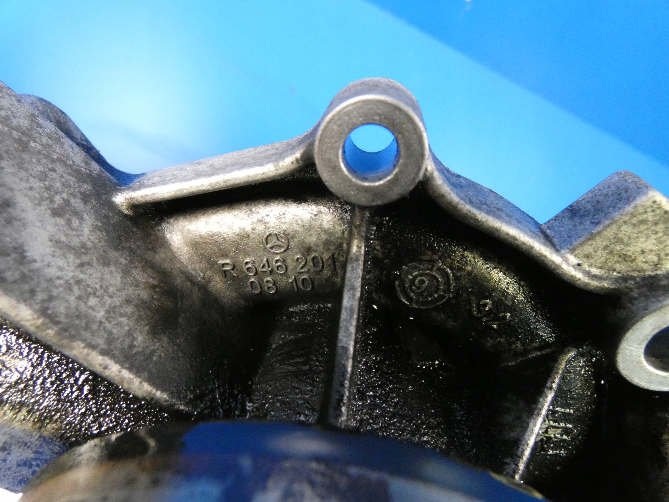 MERCEDES CLC W203 CL203 2.2 CDI 646 water pump