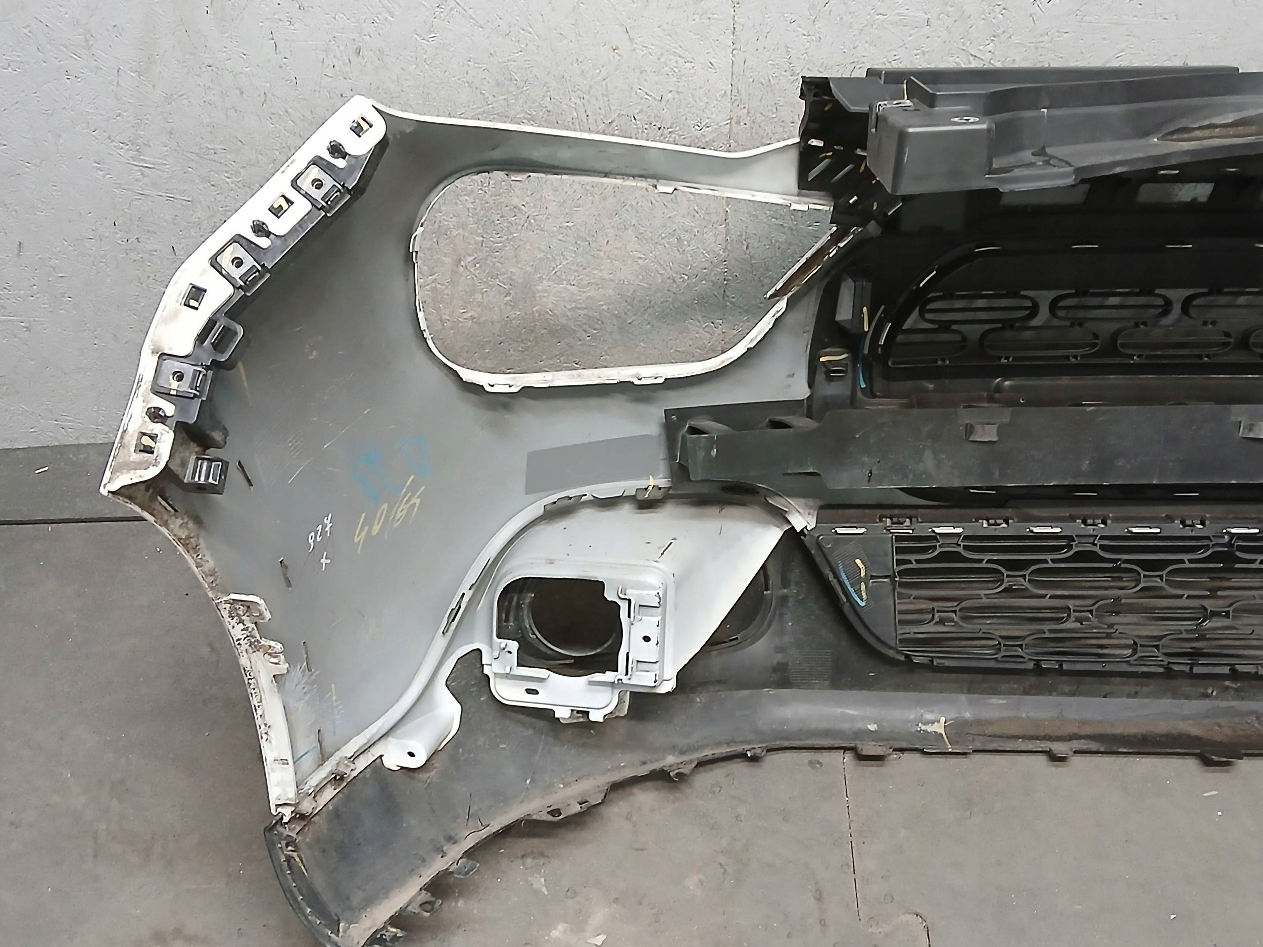 bumper front CITROEN C3 III 3 LIFT 19