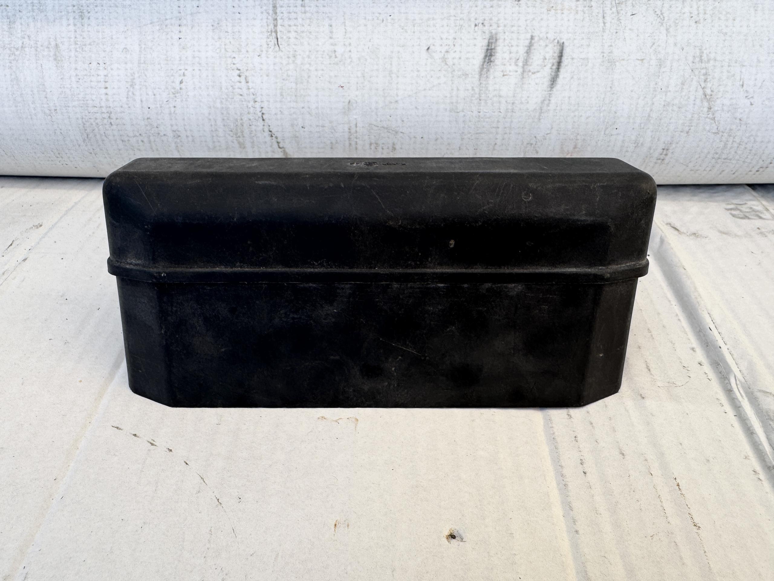 VW TRANSPORTER MULTIVAN T4 99- third brake light bonnet rear part 703945135