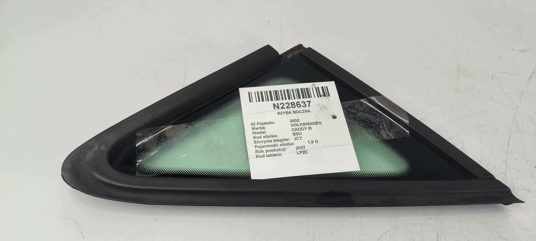 window side right front MALA VOLKSWAGEN CADDY III