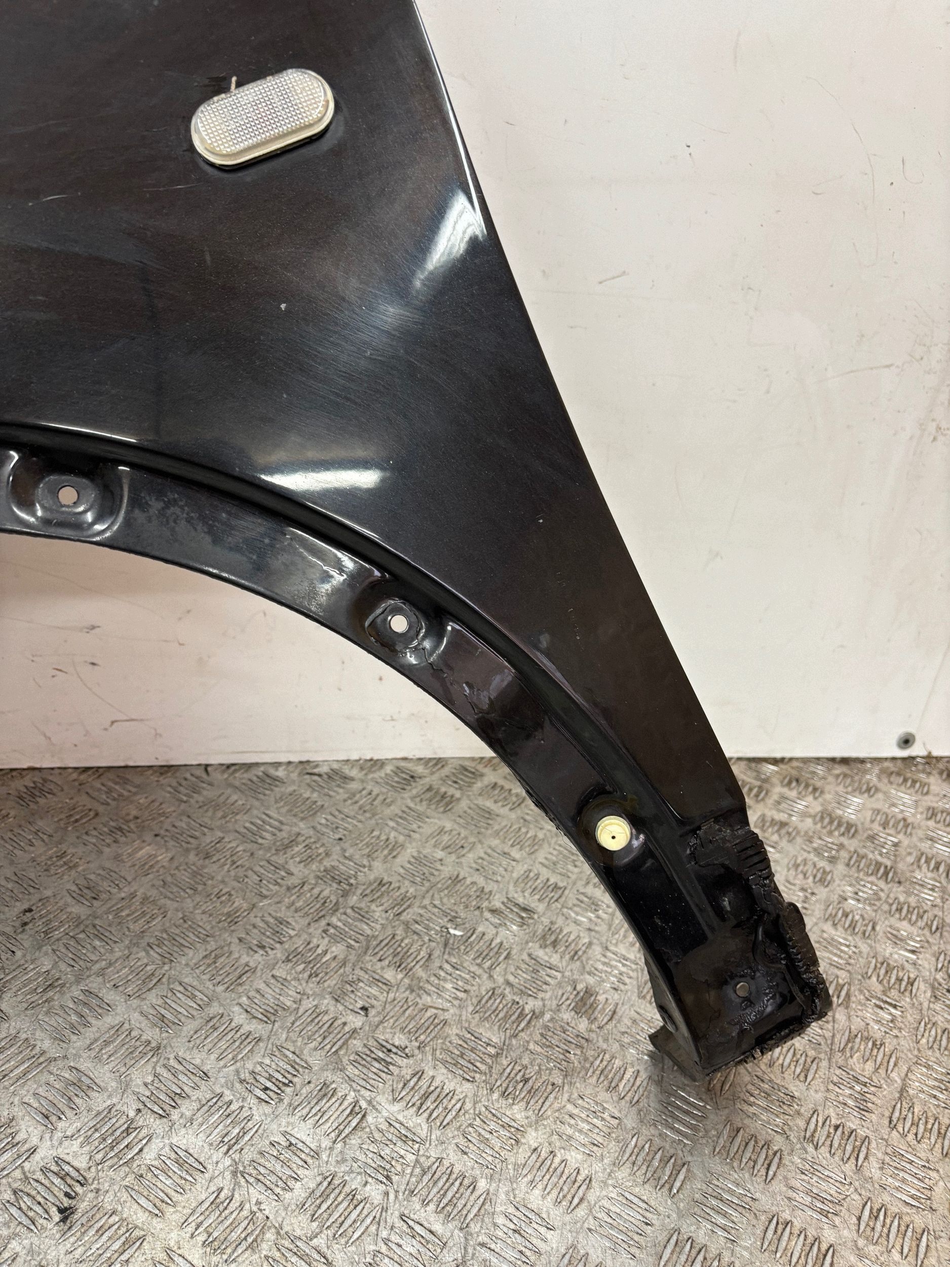 fender front front left NISSAN QASHQAI J10