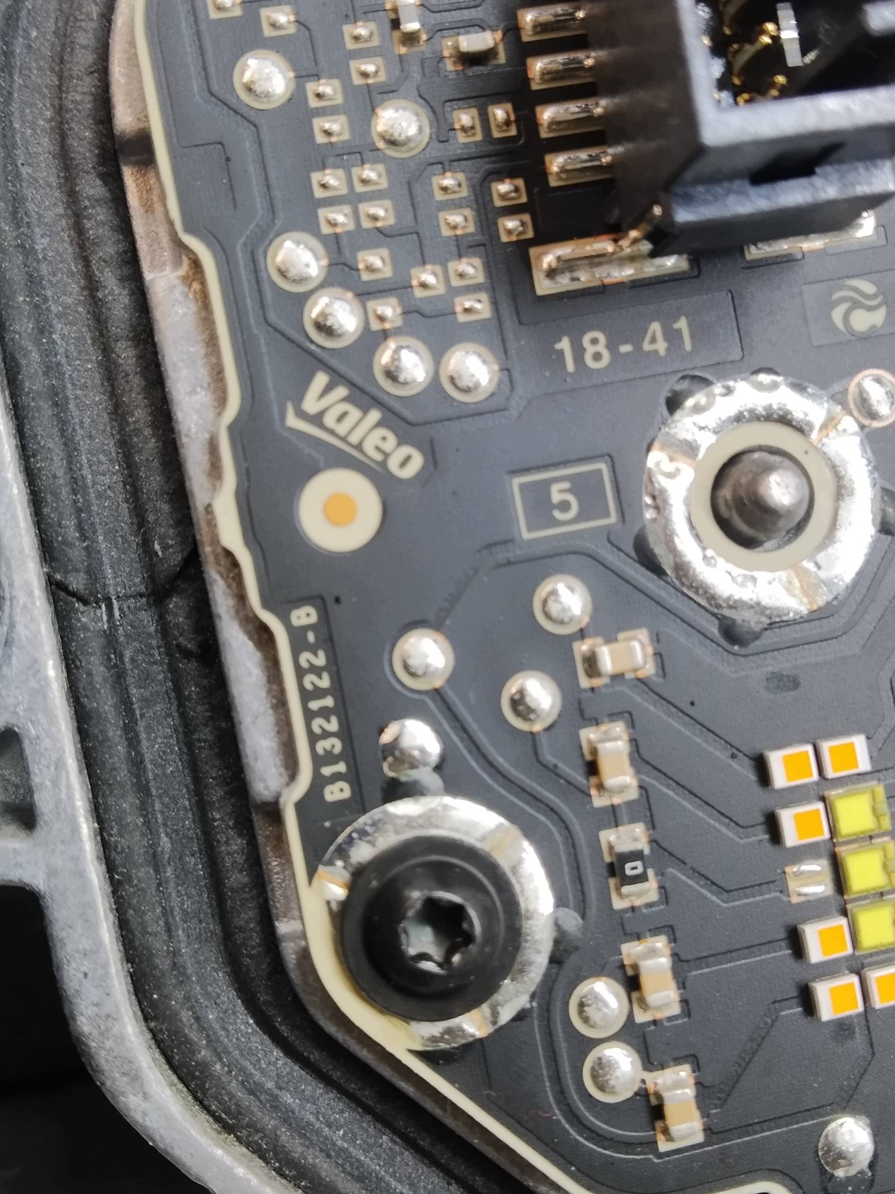 control unit XENON 8132122B Volvo XC 90 II (2015- )