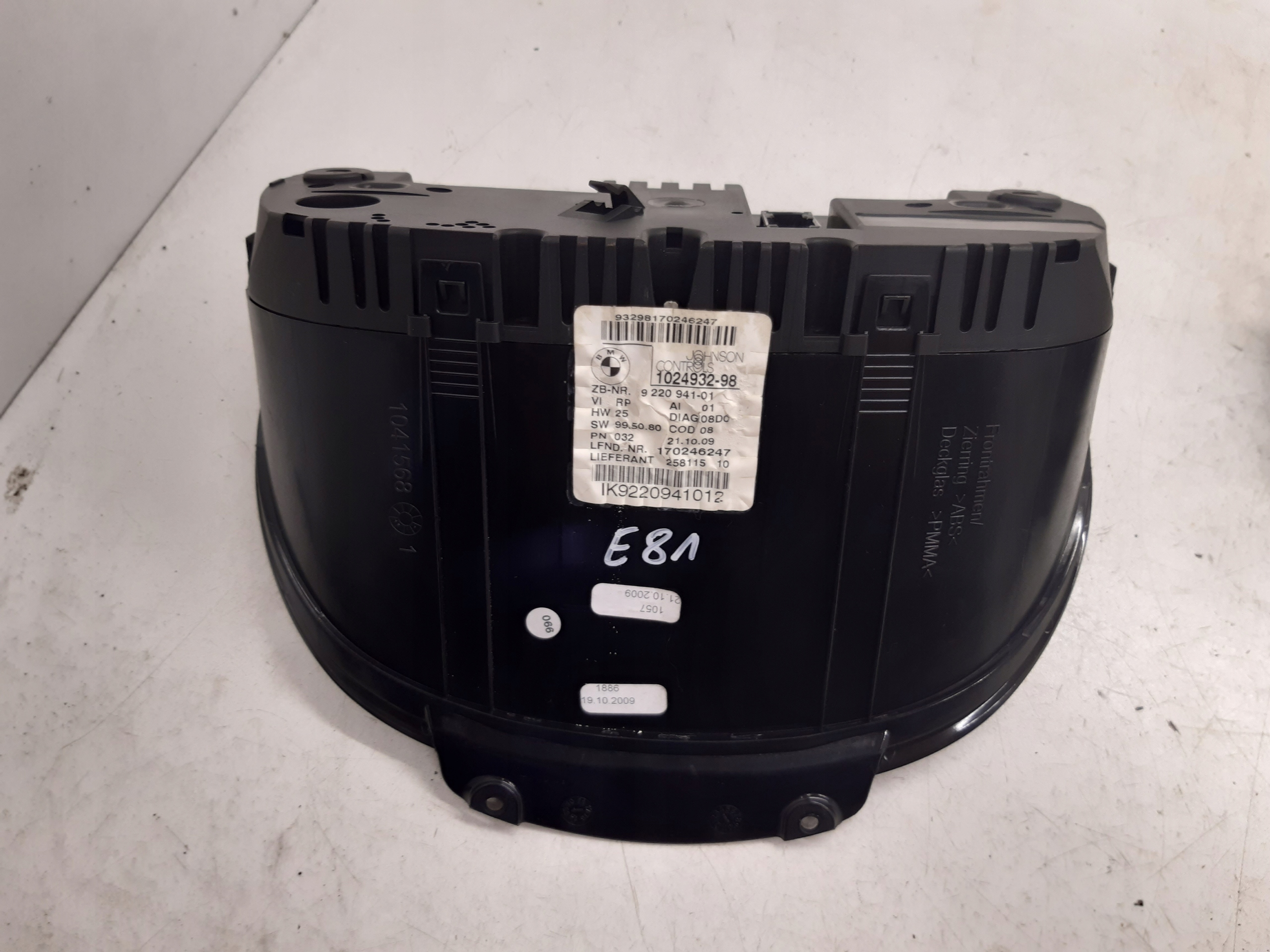 Instruments tachymètre compte tours 9220941 BMW E81