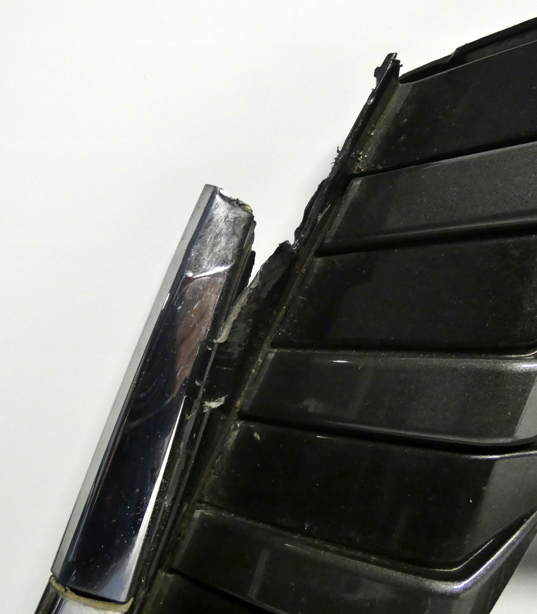 LEXUS GS 4 GS4 LIFT ATRAPA PRZOD GRILL GRIL Part manufacturer Lexus OE