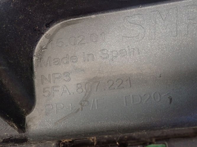 SEAT LEON IV nárazník přední předek