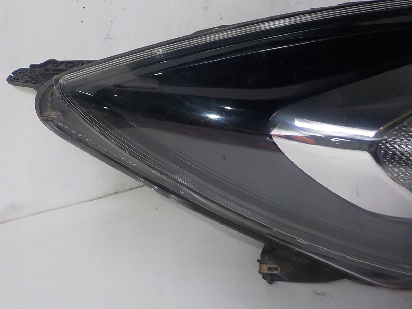 OPEL INSIGNIA A LIFT light right front front UK