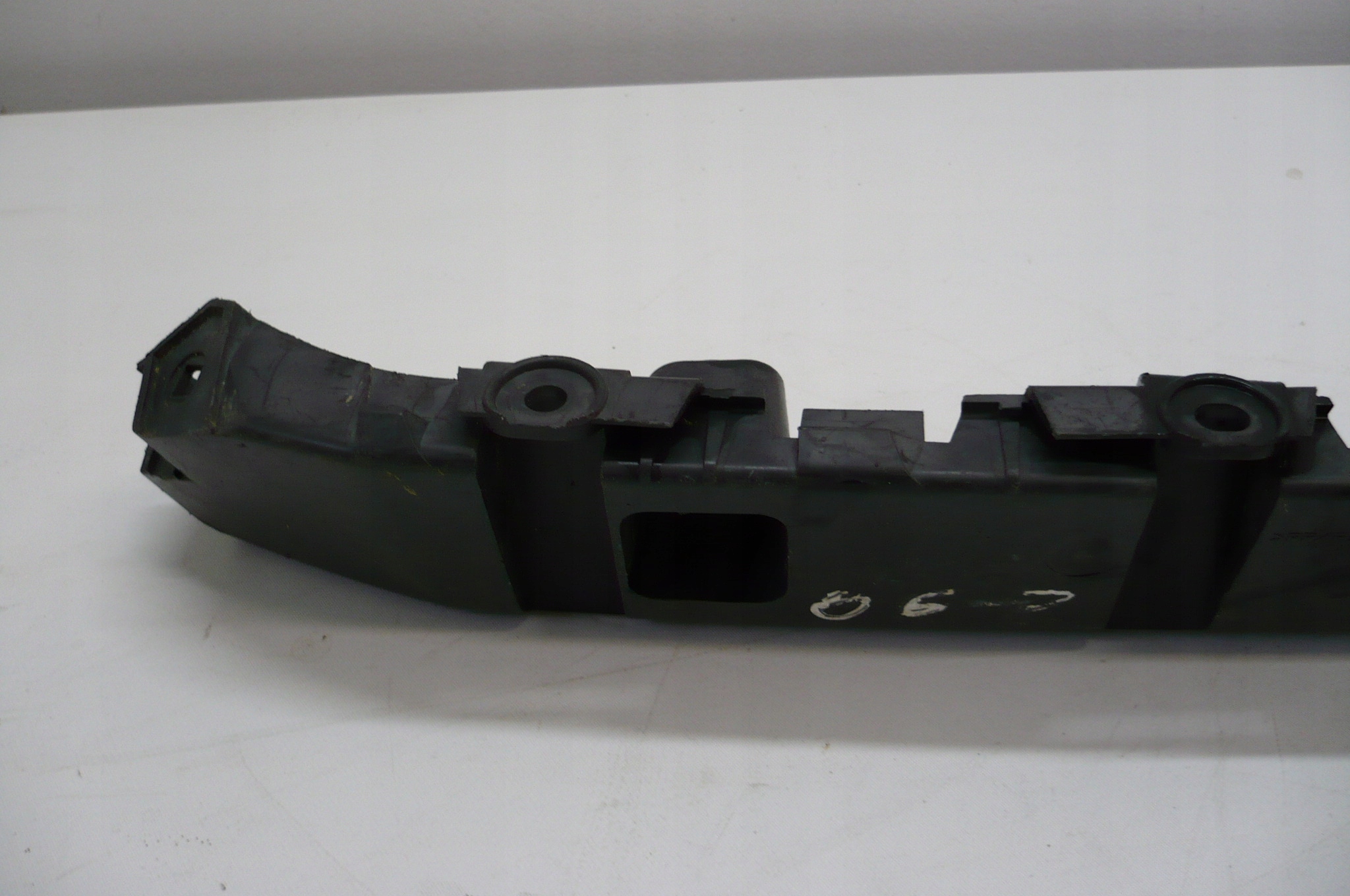 SEAT ALTEA XL 2006- holder bumper bracket right rear part