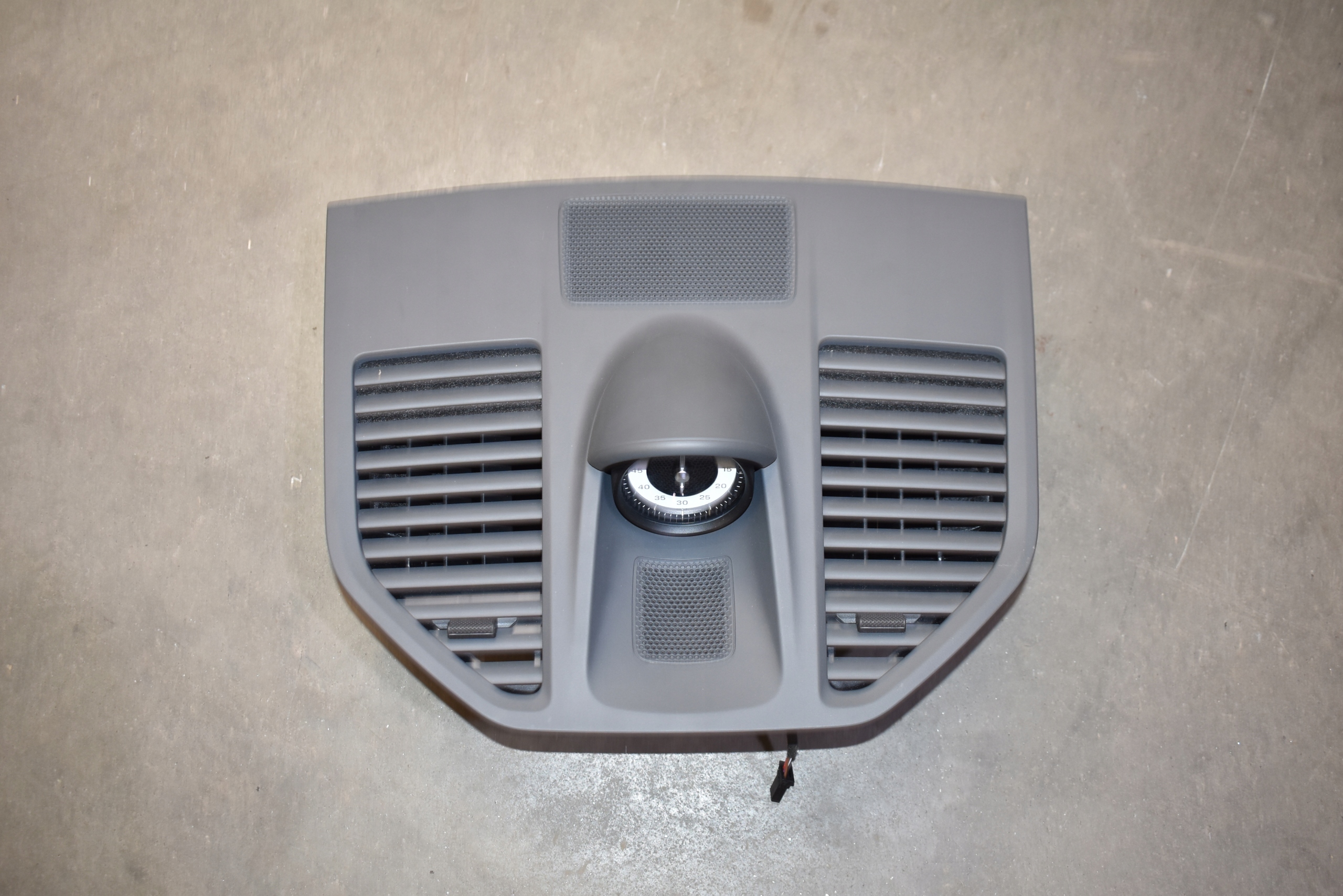 IDEALNA Grille Console STOPER PORSCHE 992 1