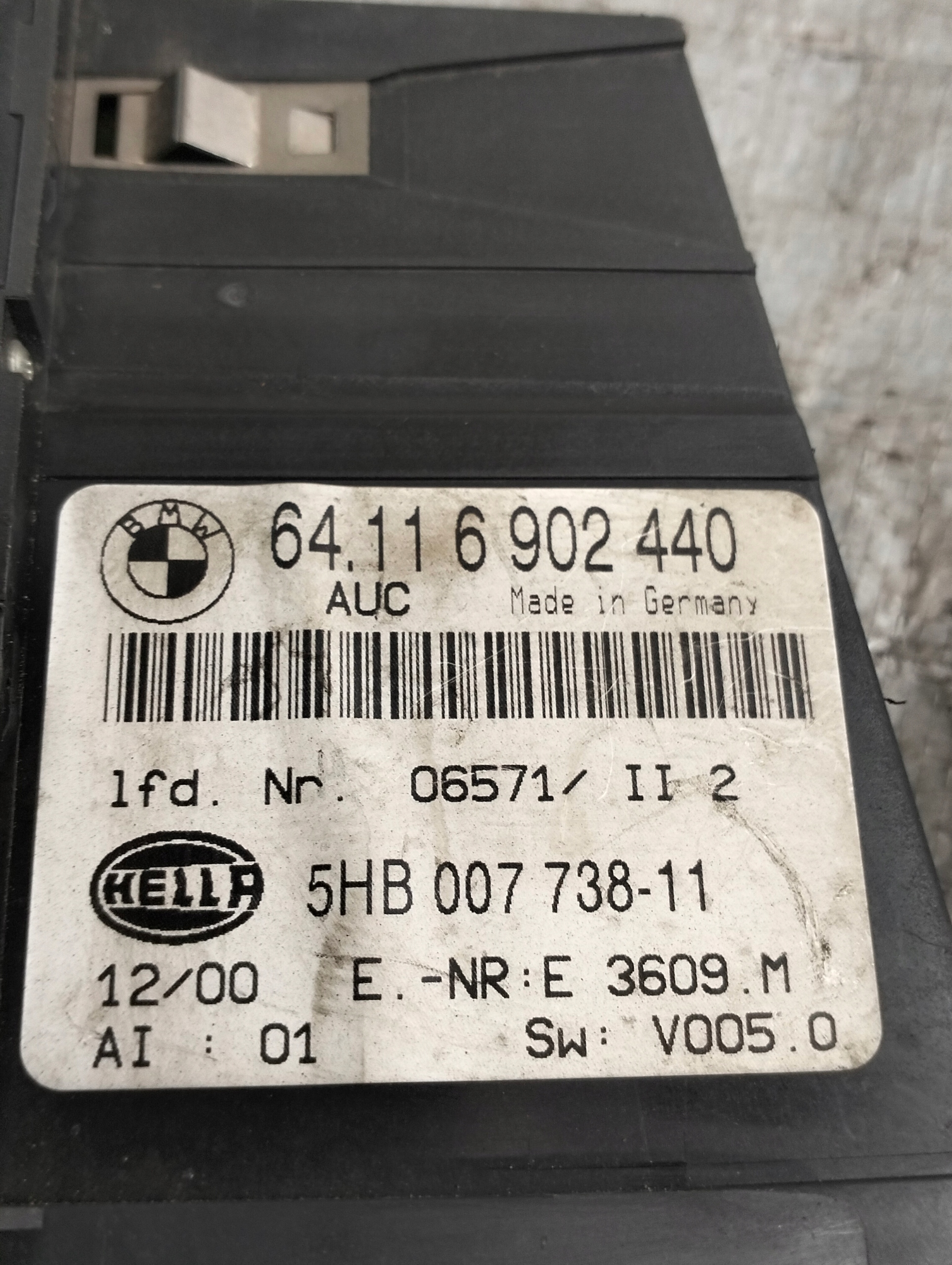 PANEL klími klimatizaci BMW 3 E46 98-05r OE 6902440