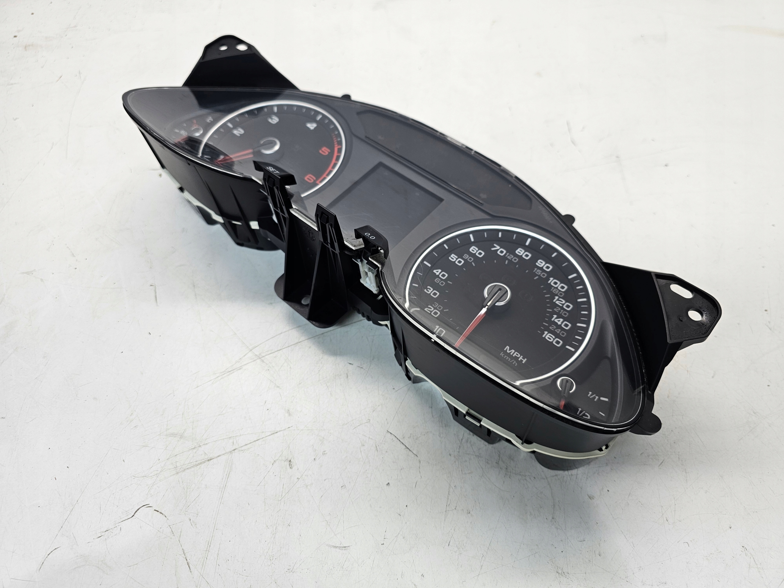 dials dials AUDI A4 B8 LIFT 2.0 TDI 8K0920983G