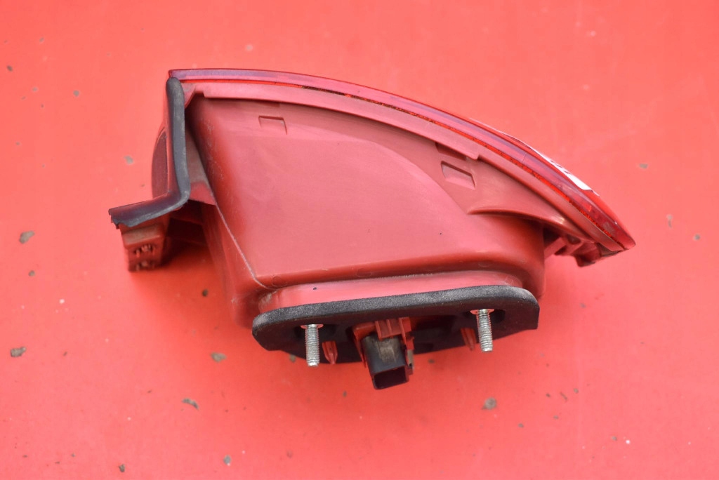 light left rear part rear 3C5945095C VW PASSAT B6 sedan 05-10