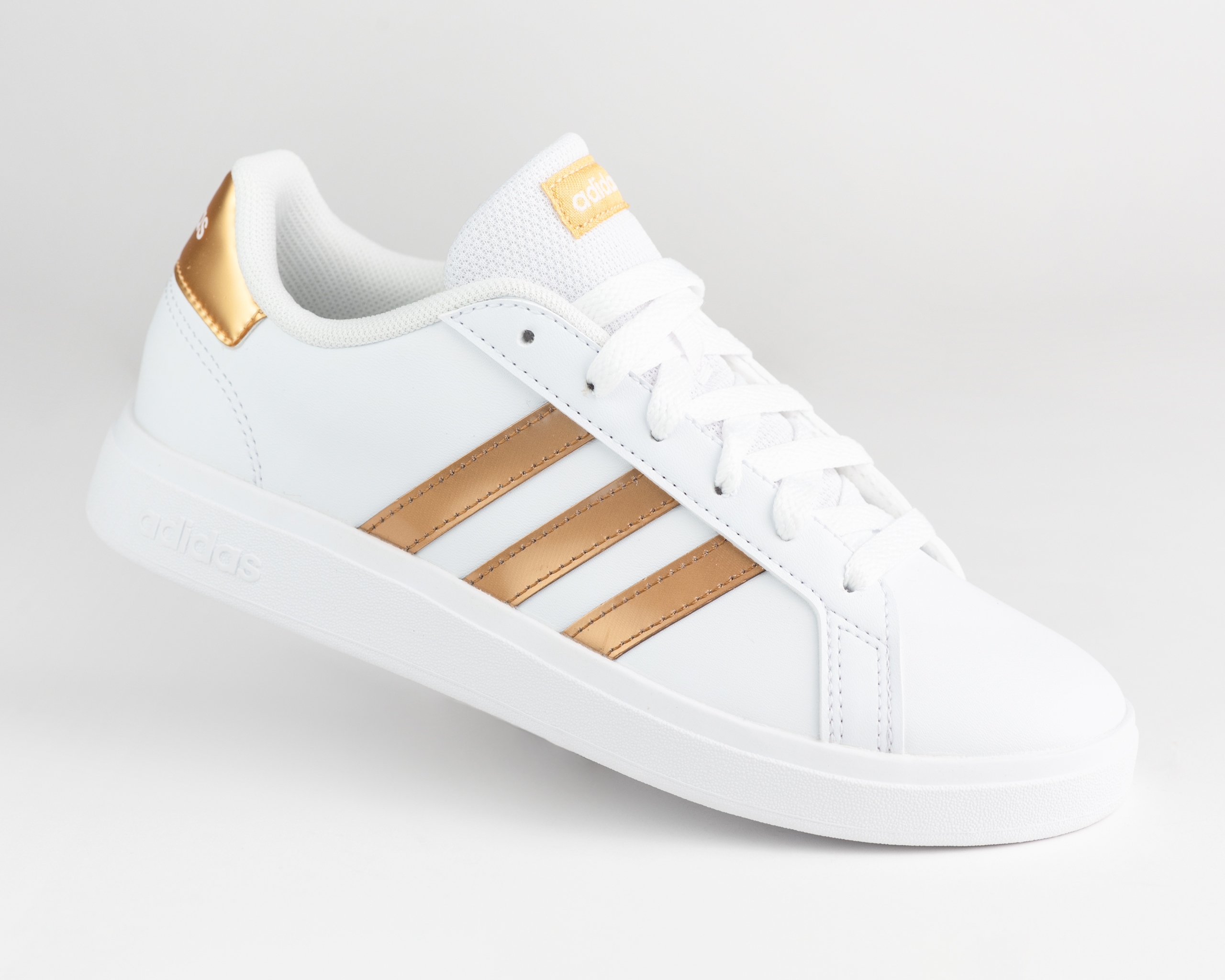 Sportowe buty Adidas damskie GY2578 skóra białe lekkie rozmiar 36