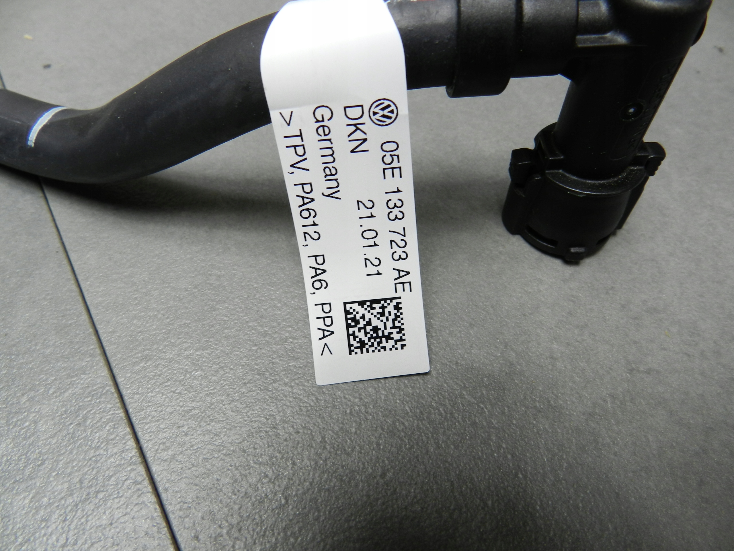 SEAT ARONA fuel line 05E133723AE