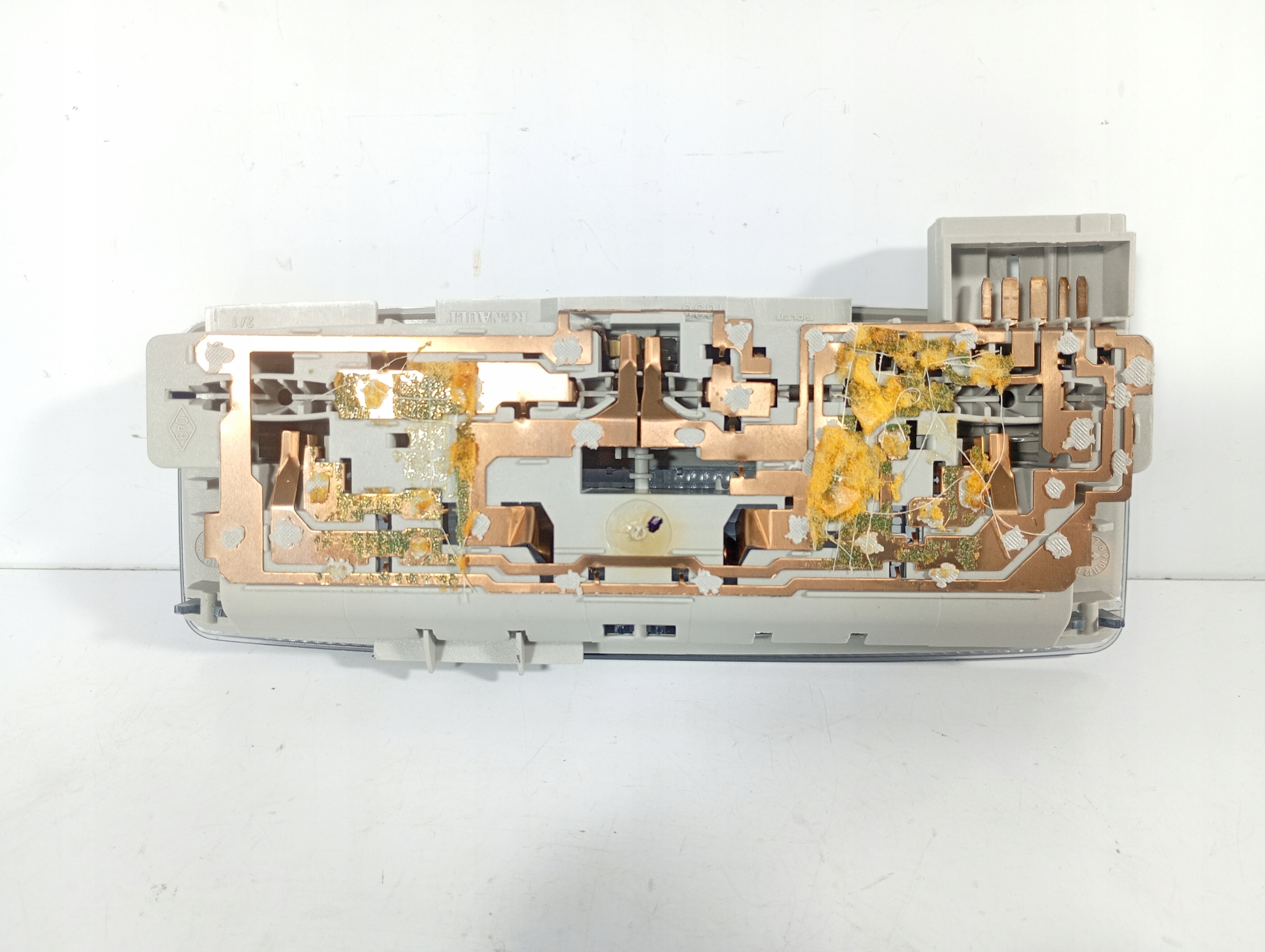 Laguna II 2 02-07 OSWIETLENIE light inner cabs OE 8200003038