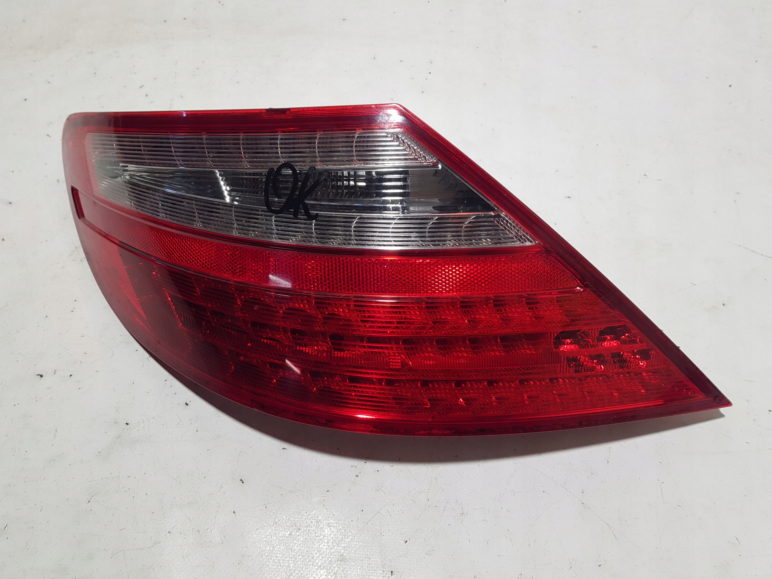 MERCEDES SLK R172 W172 left rear part light left rear