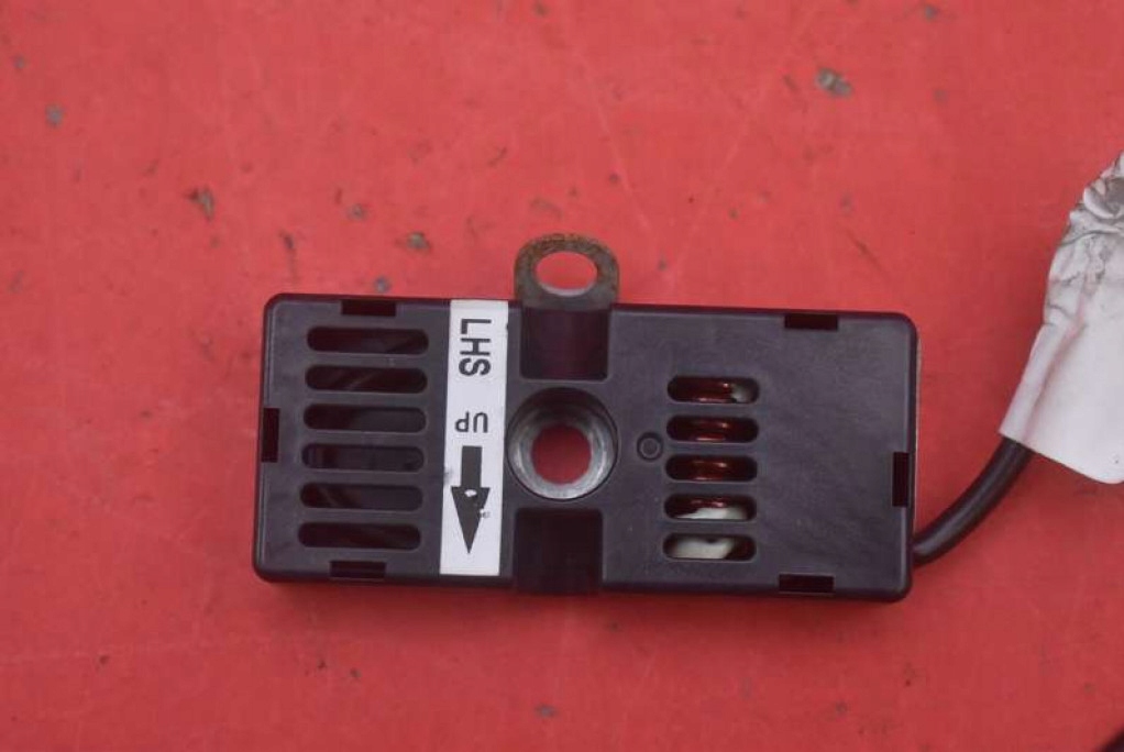 amplifier ANTENY 1012002-01-B TESLA MODEL S 12-20