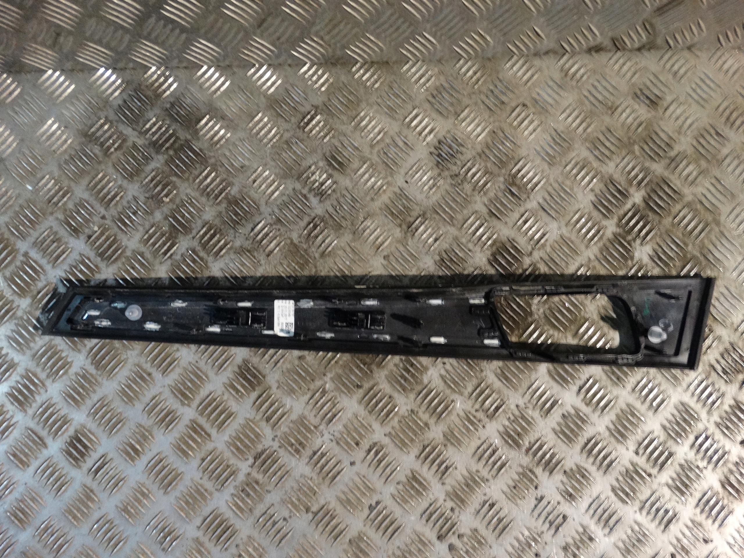 moulding DECOR door rear left PANAMERA 971 1
