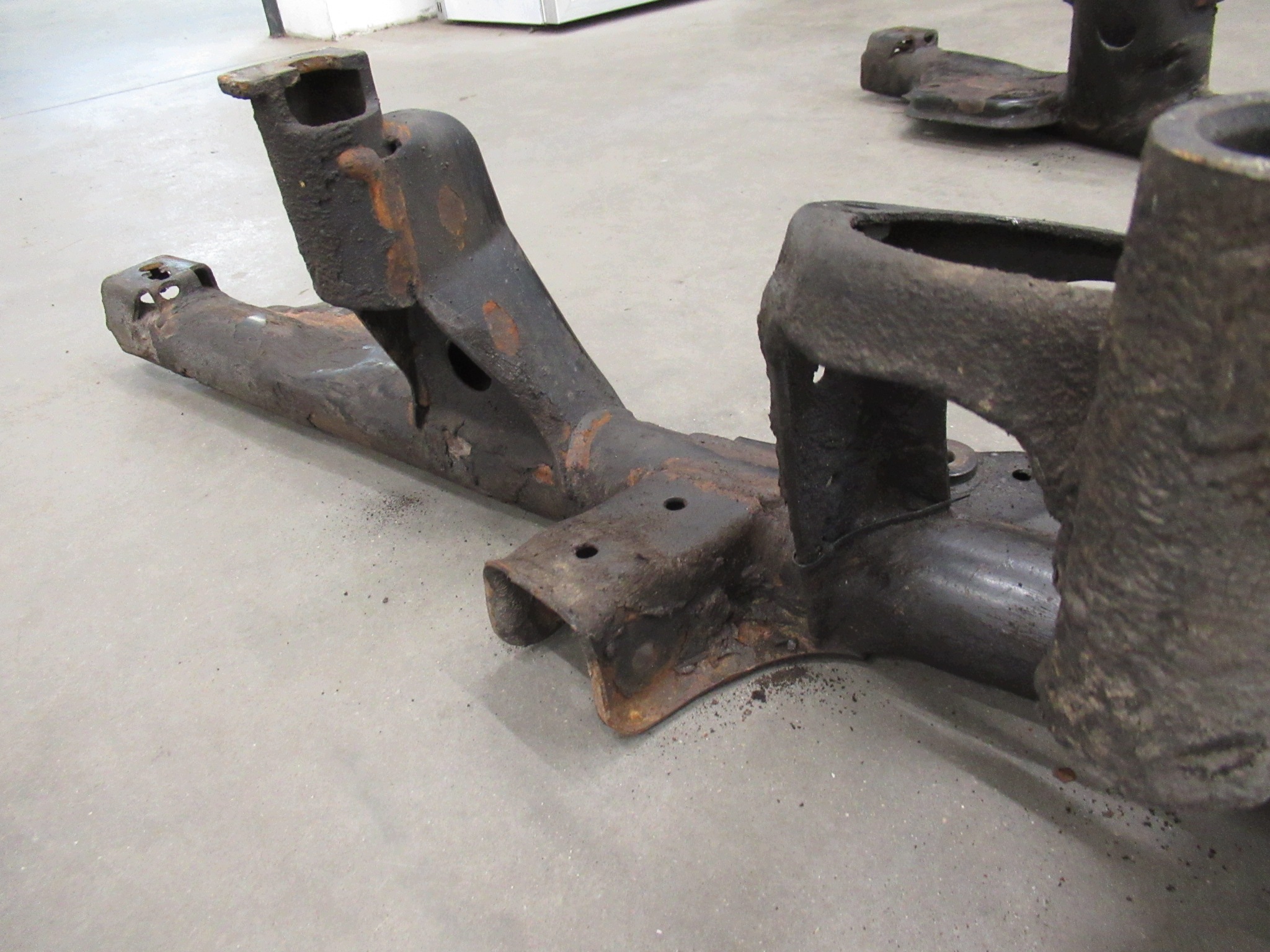 Lawa front axle beam below engine suspension beam BMW E53 X5 X Drive 4x4
