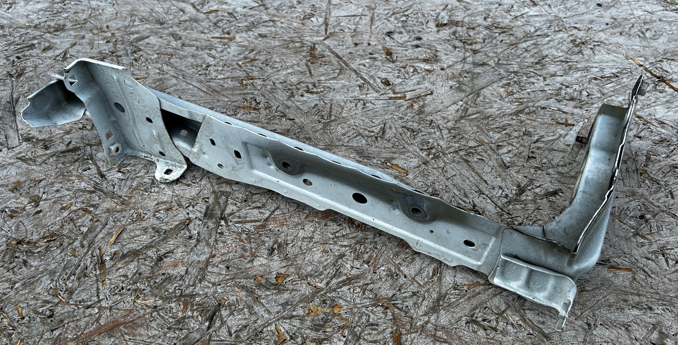 support panel for radiators pillar iron frame TOYOTA RAV4 IV