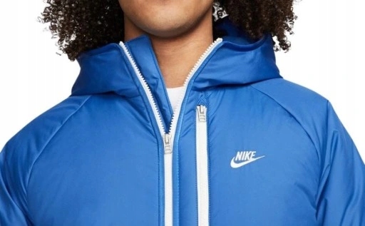 NIKE Kurtka Męska S niebieska z kapturem i polarem ZIMOWA THERMA-FIT EAN (GTIN) 196147066303