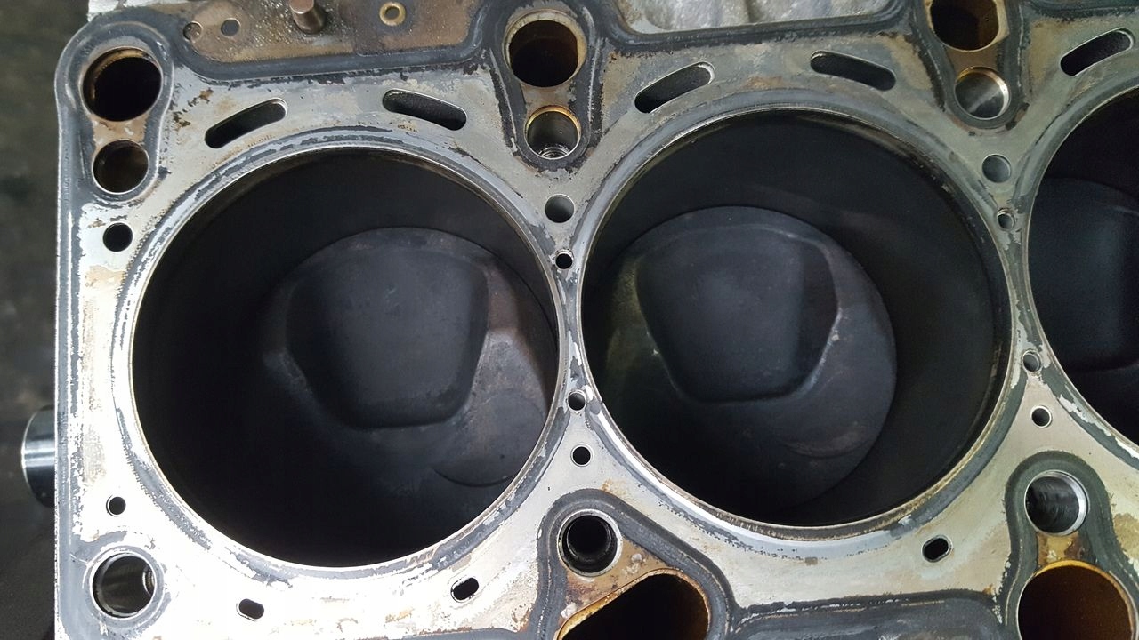 Blok Motore BLR Opel Astra H 1,6