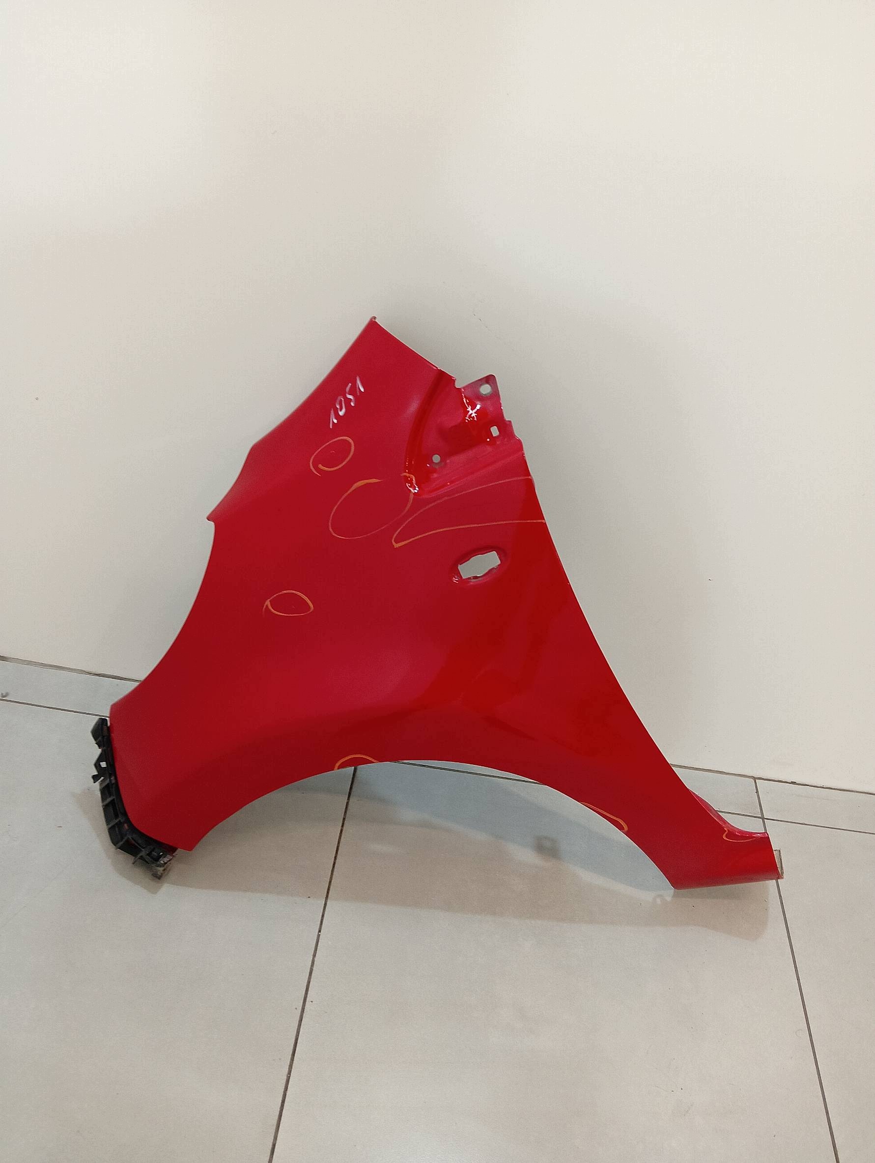 parafango sinistra Anteriore KJH Peugeot 107 e (2005-2014)
