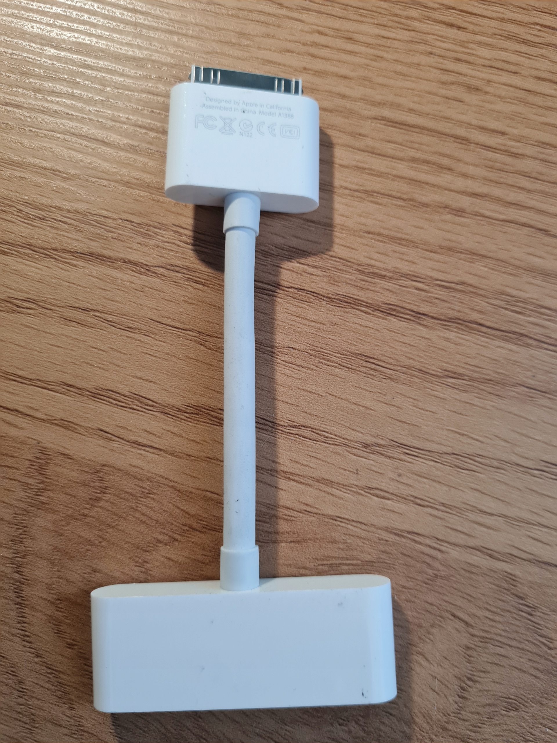 Apple A1388 HDMI DIGITAL AV adapter