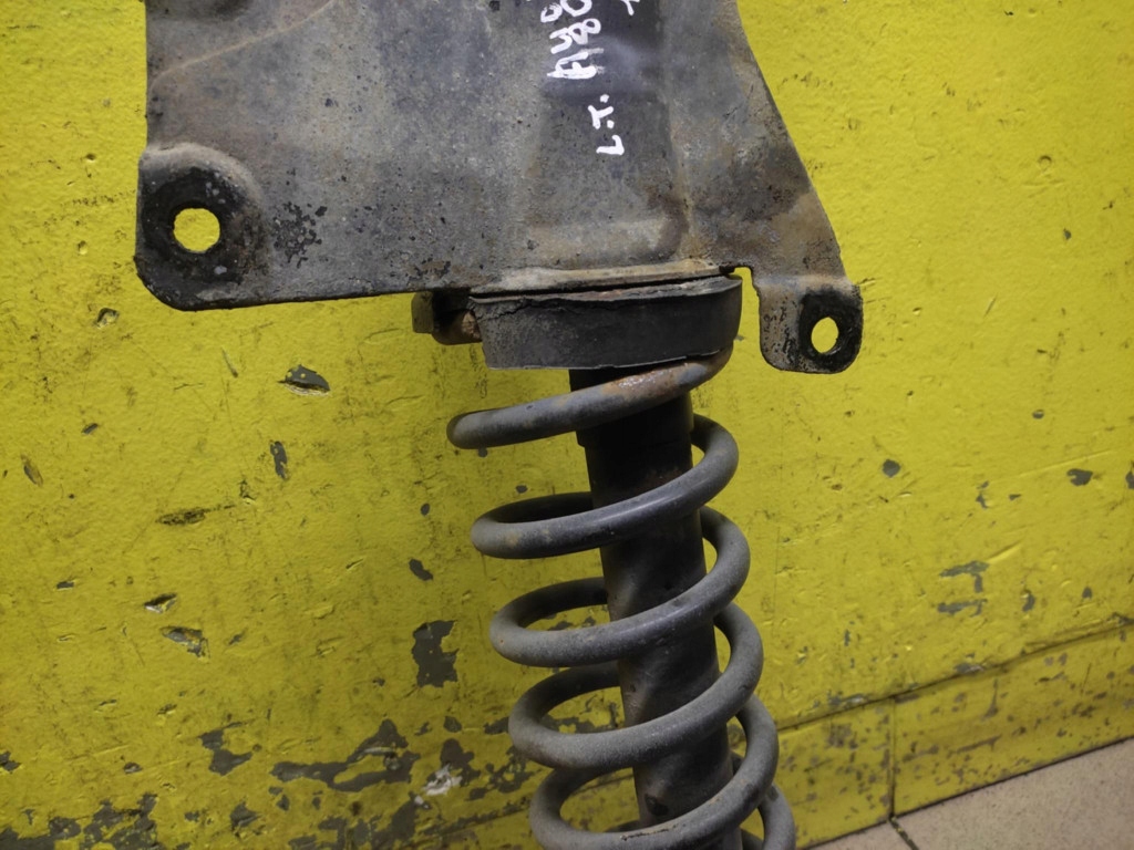 AUDI 80 B4 MCPHERSON links heck