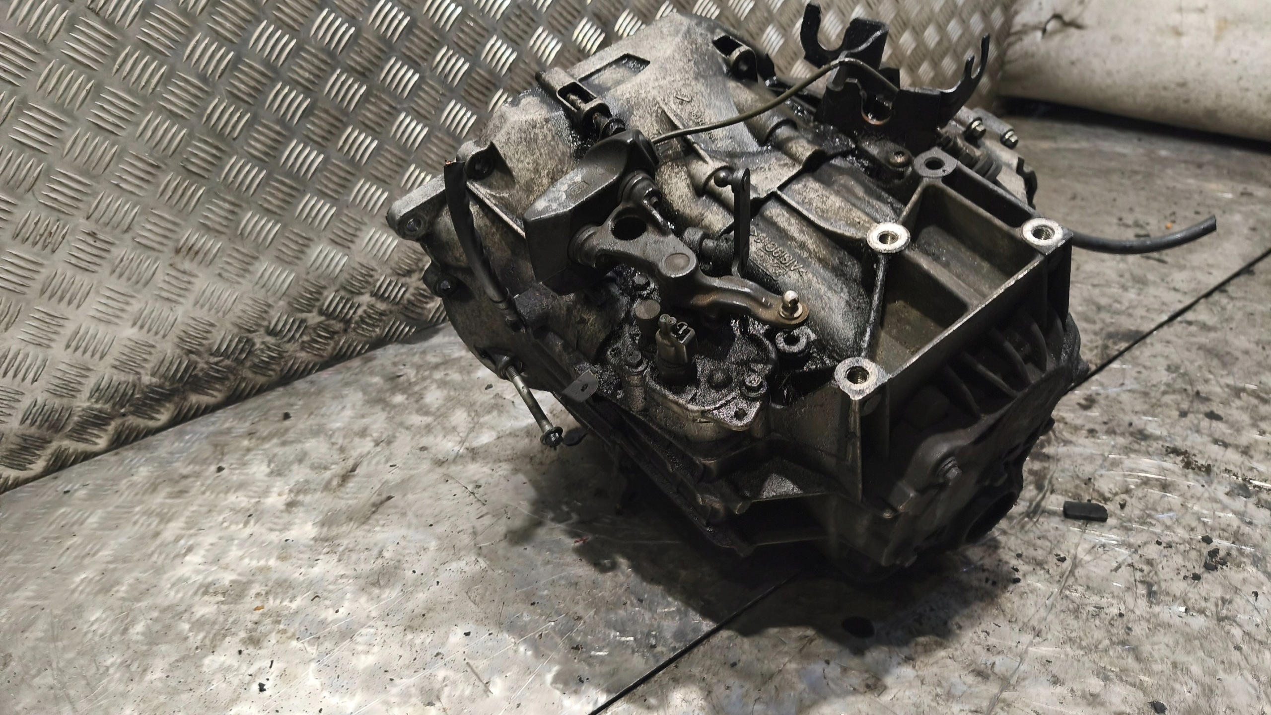 CAMBIO FORD FOCUS C-MAX 2.0D 2005r 4M5R-7002-CE