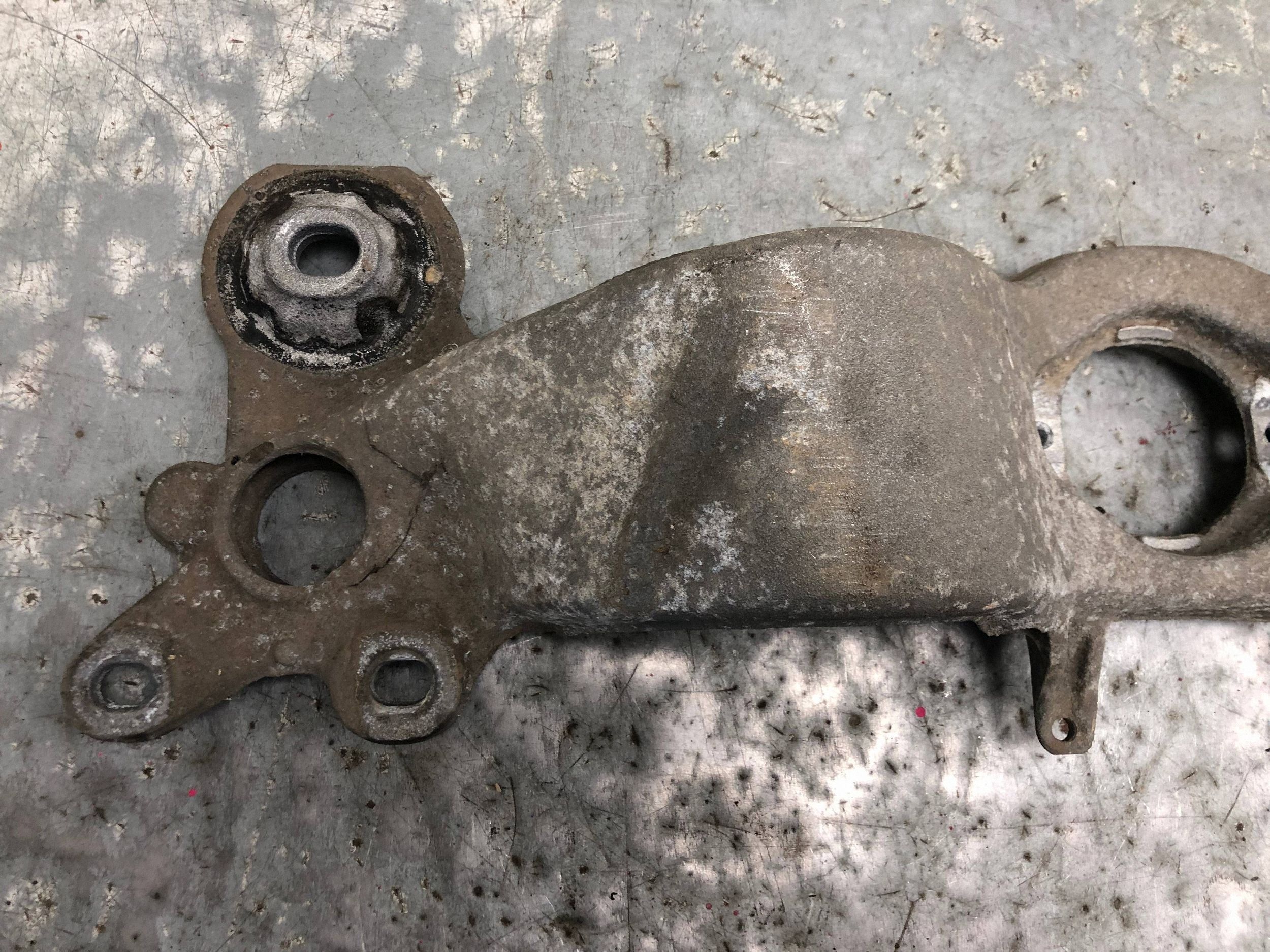 console holder gearboxes AUDI A4 B6 8E0399263AL