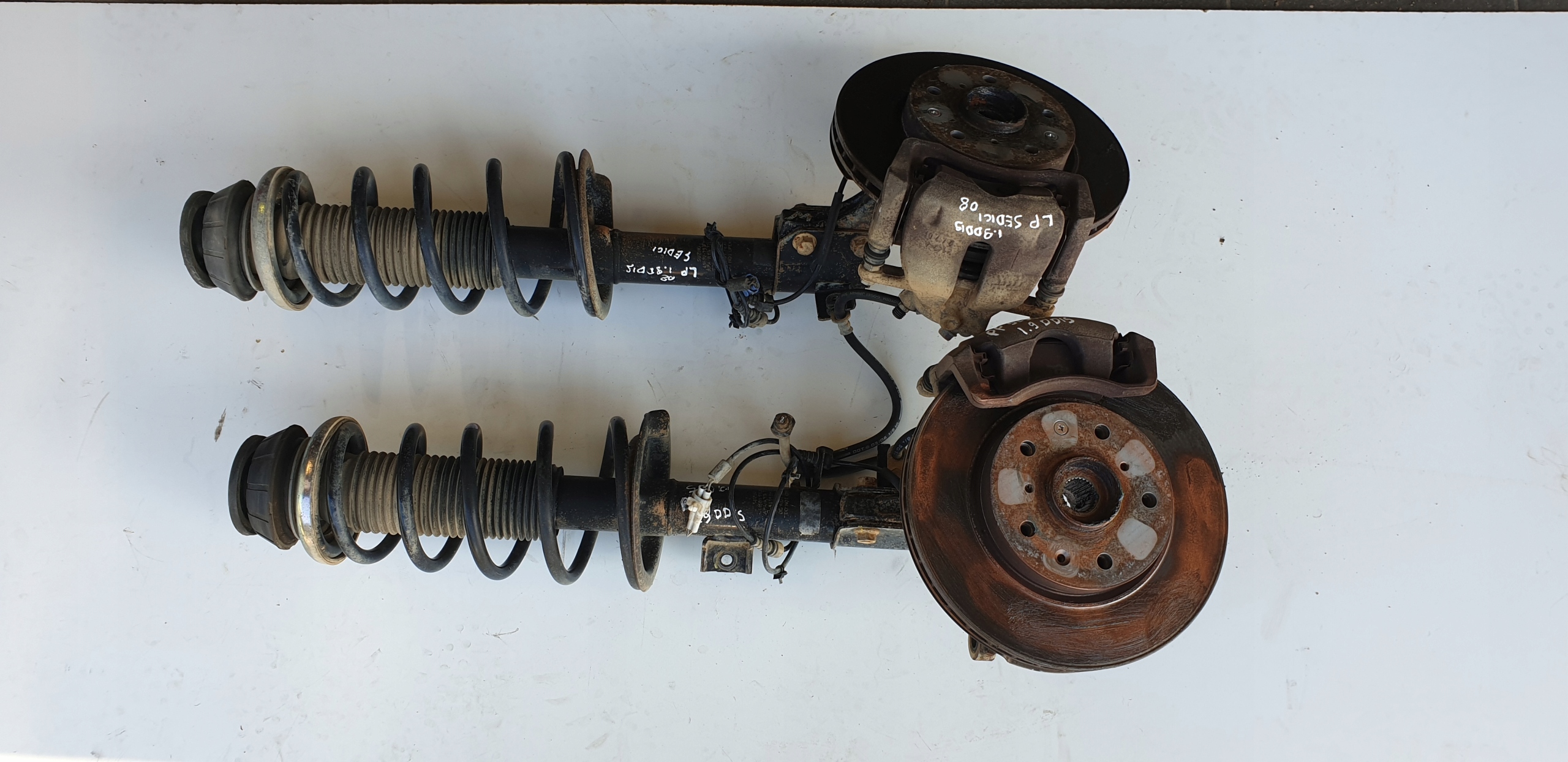 swing shock absorber SUZUKI SX4 SEDICI 1.9 DDIS