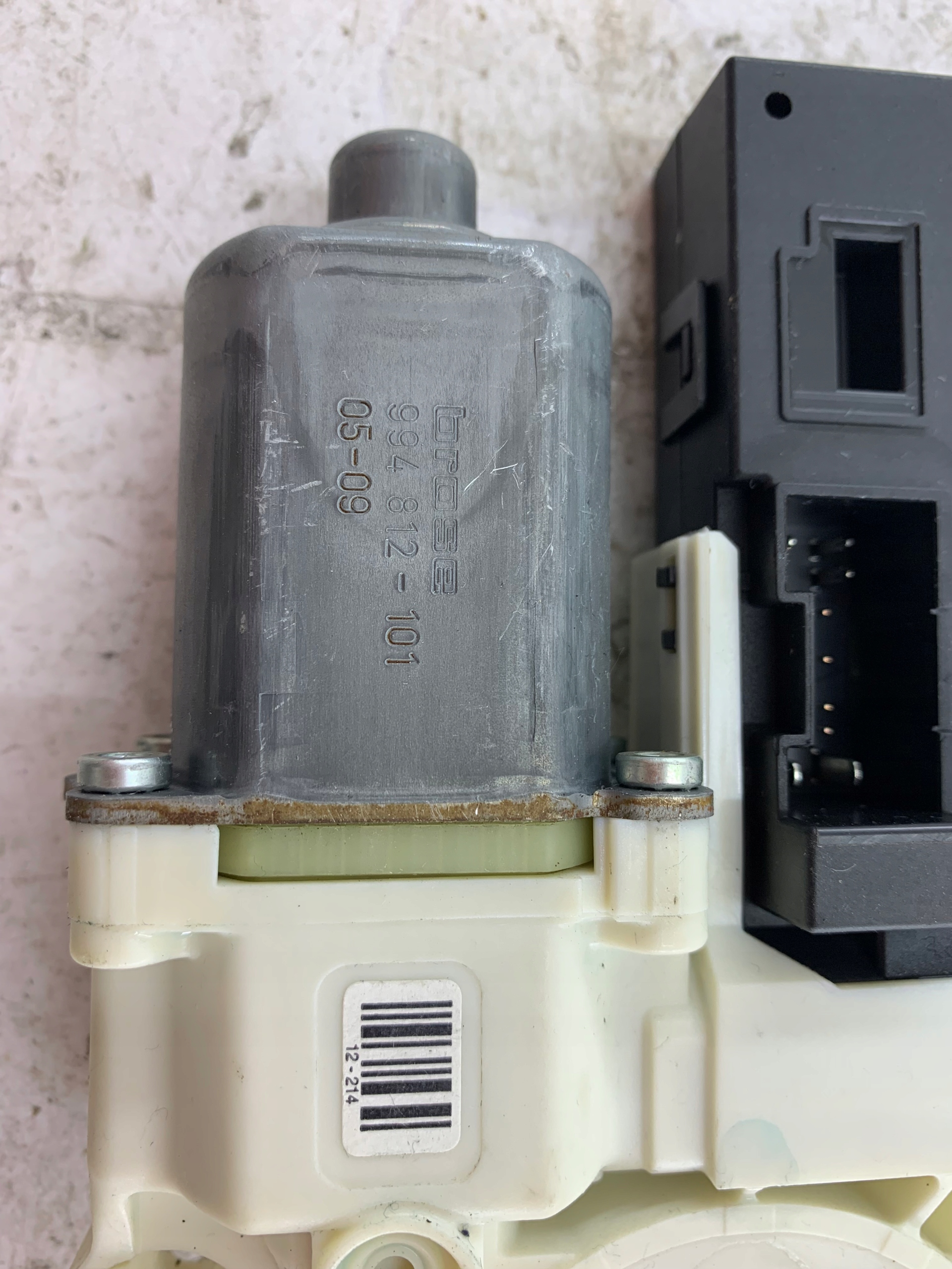 FORD FOCUS MK2 mini motor windows right front 981406-103