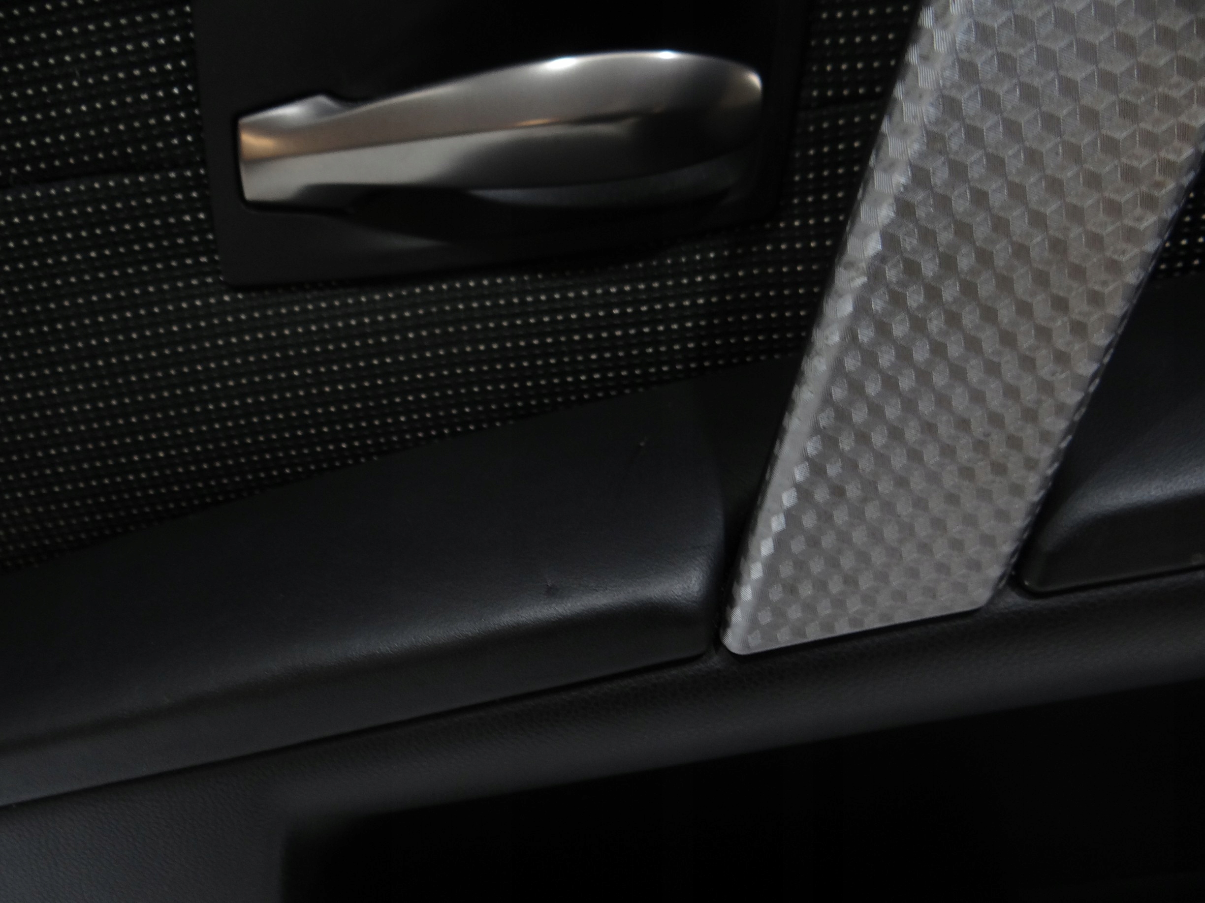 bok dveře levý záď BMW E60 E61