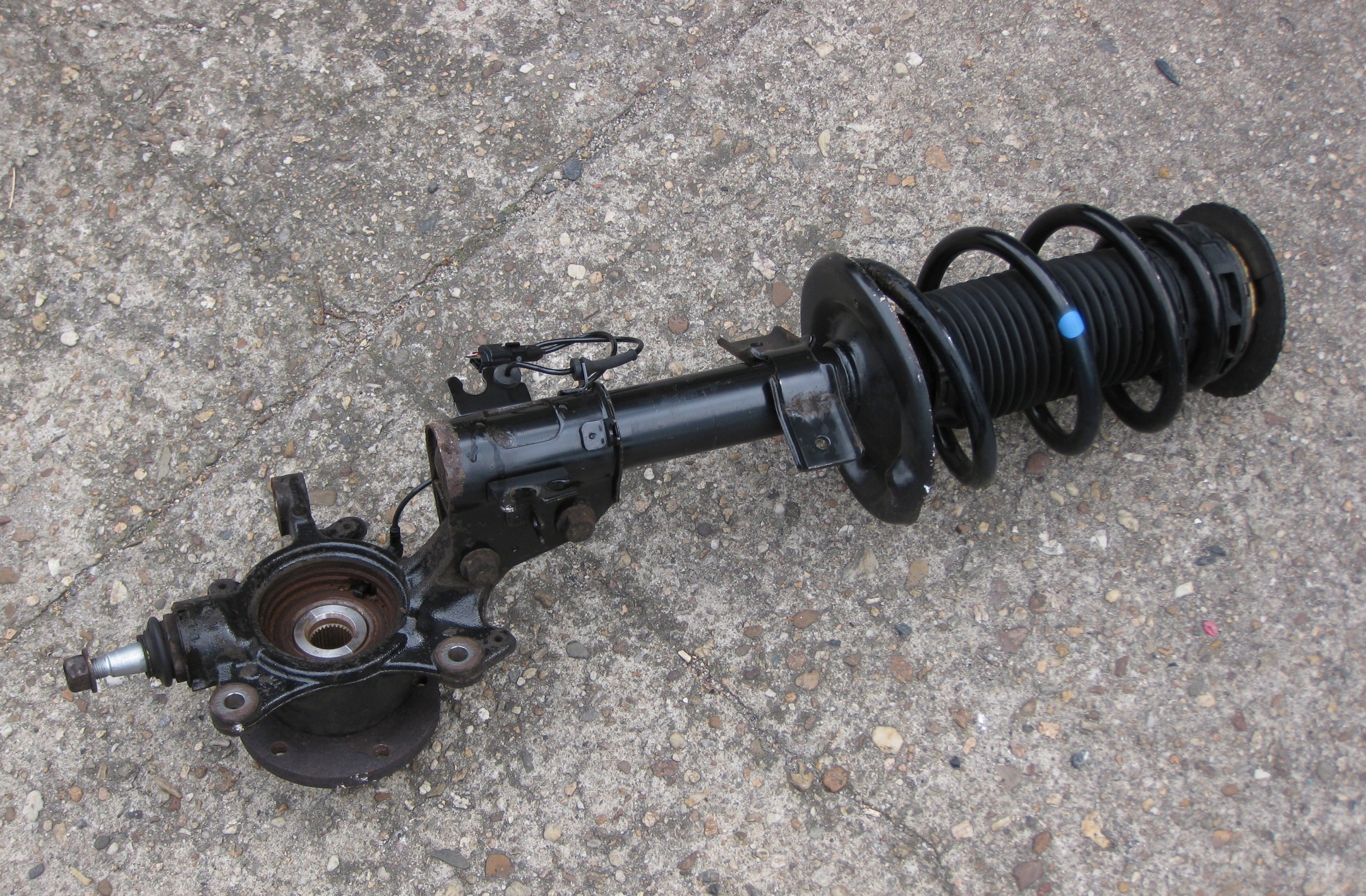RENAULT MASTER III 2.3 DCI 23R McPherson left front 543028774R
