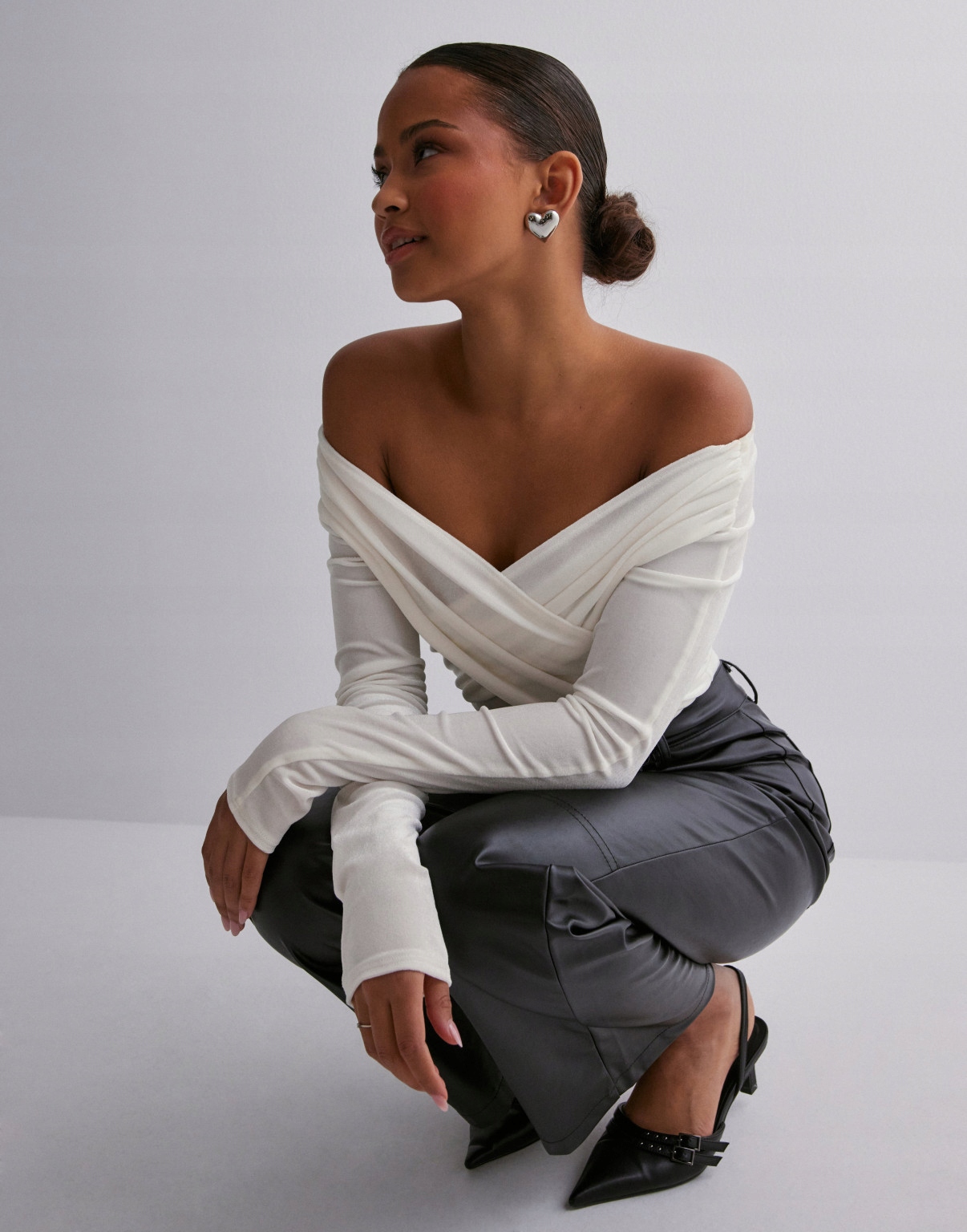 NELLY WELUROWE BODY STRINGI ODKRYTE RAMIONA MARSZCZENIE 351 NG5__XL