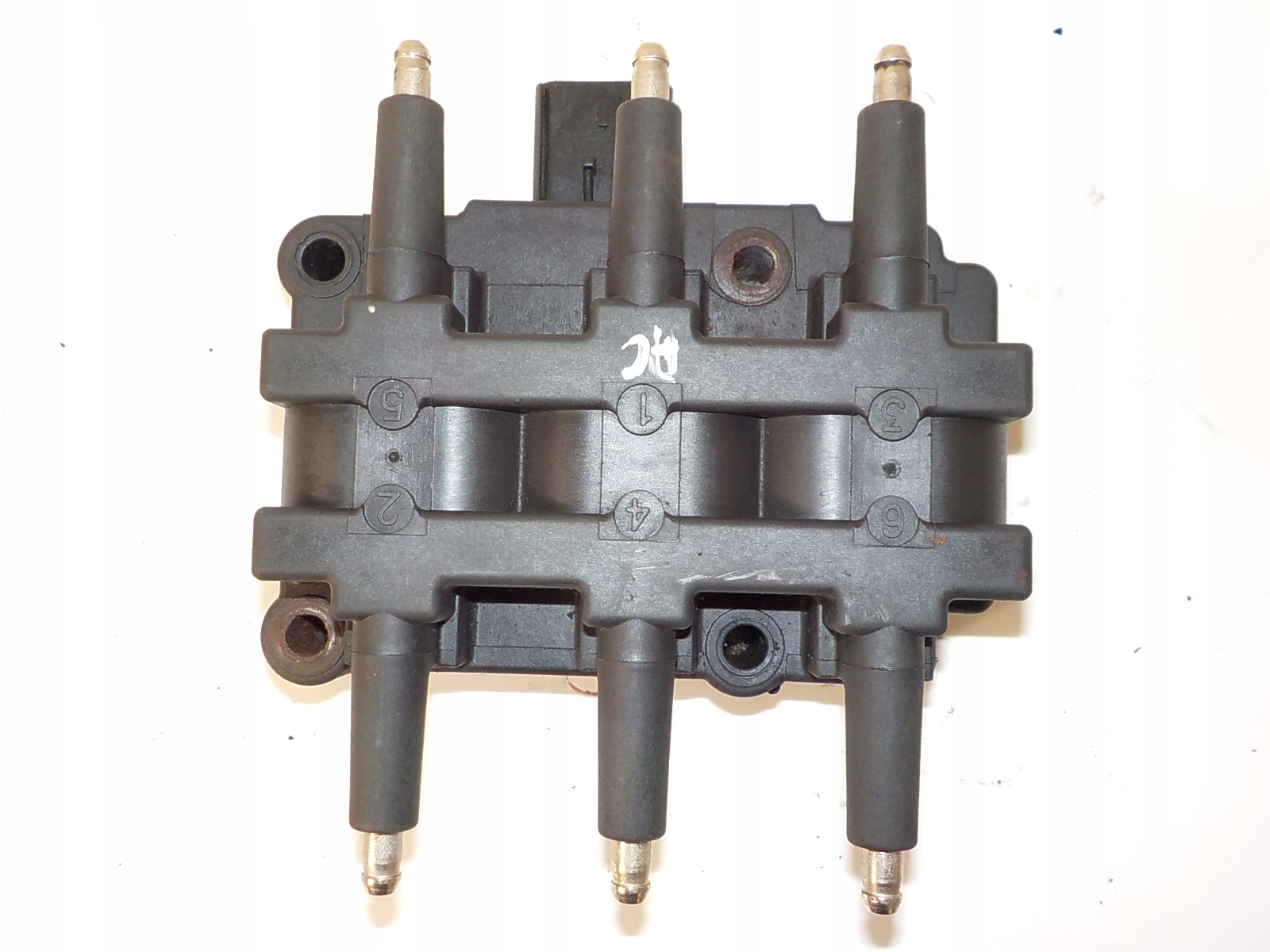 JEEP CHEROKEE 3.3 V6 coil ignition 56032520AC