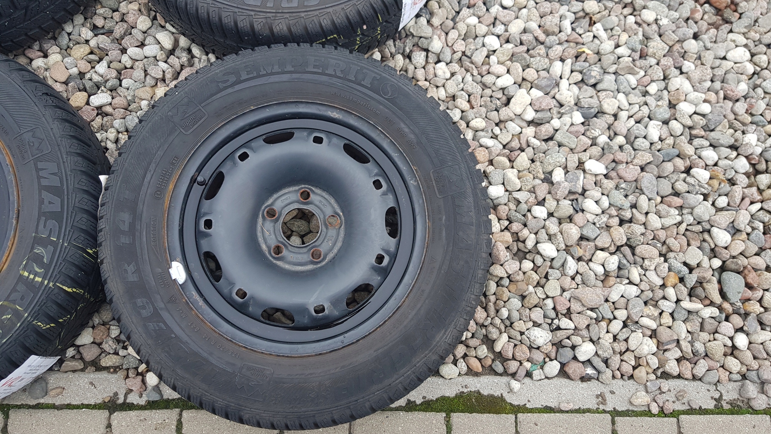 FELGI STALOWE OPONY 14'' 5X100 ET35 VW 6Q0