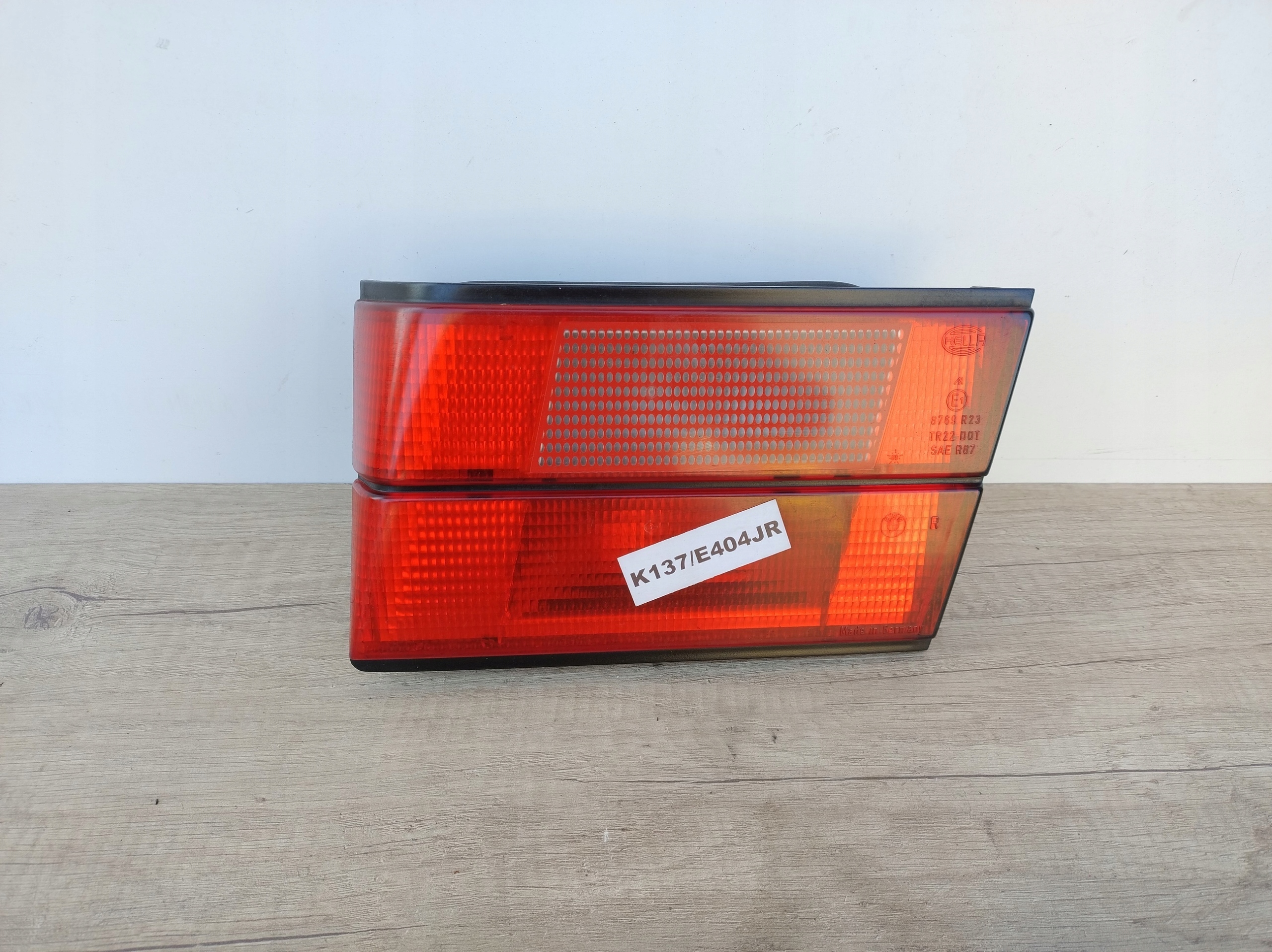 BMW 5 E34 BERLINE DROIT FEUX PHARE DU CAPOT ARRIÈRE COMPLÈTE