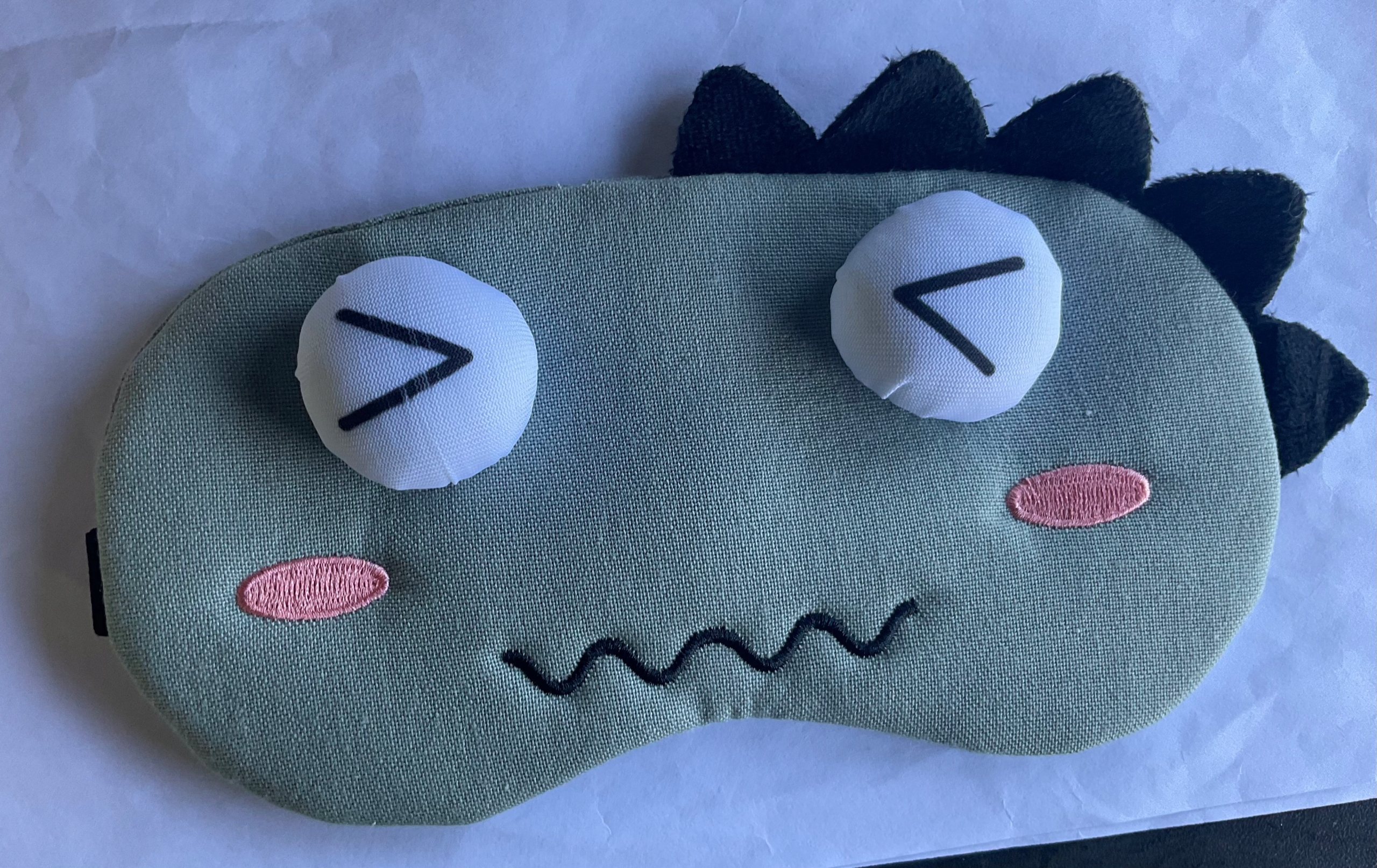 OPASKA NA OCZY MASKA DO SPANIA RELAKSU POTWOREK STWÓR ROBAL SMOK OLDMAN Materiał dominujący poliester