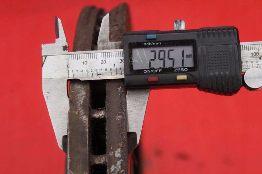 disc brake front JAGUAR XF X250 2.2 TD 200 KM 11-15