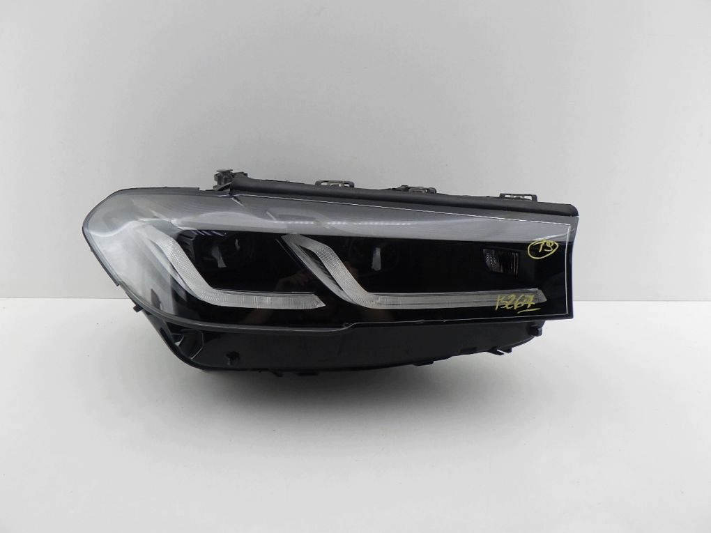 BMW 5 G30 G31 LIFT LCI ADAPTIVE FULL LED SHADOW KPL light front right