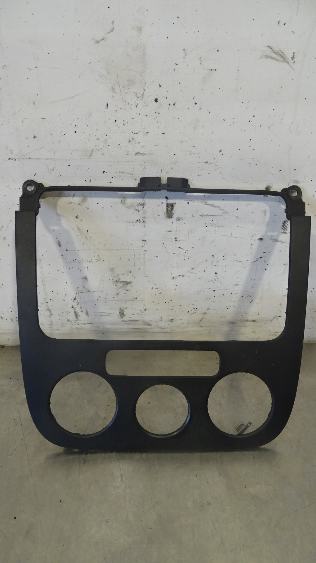 RAMKA RADIA VOLKSWAGEN GOLF V 2.0SDI