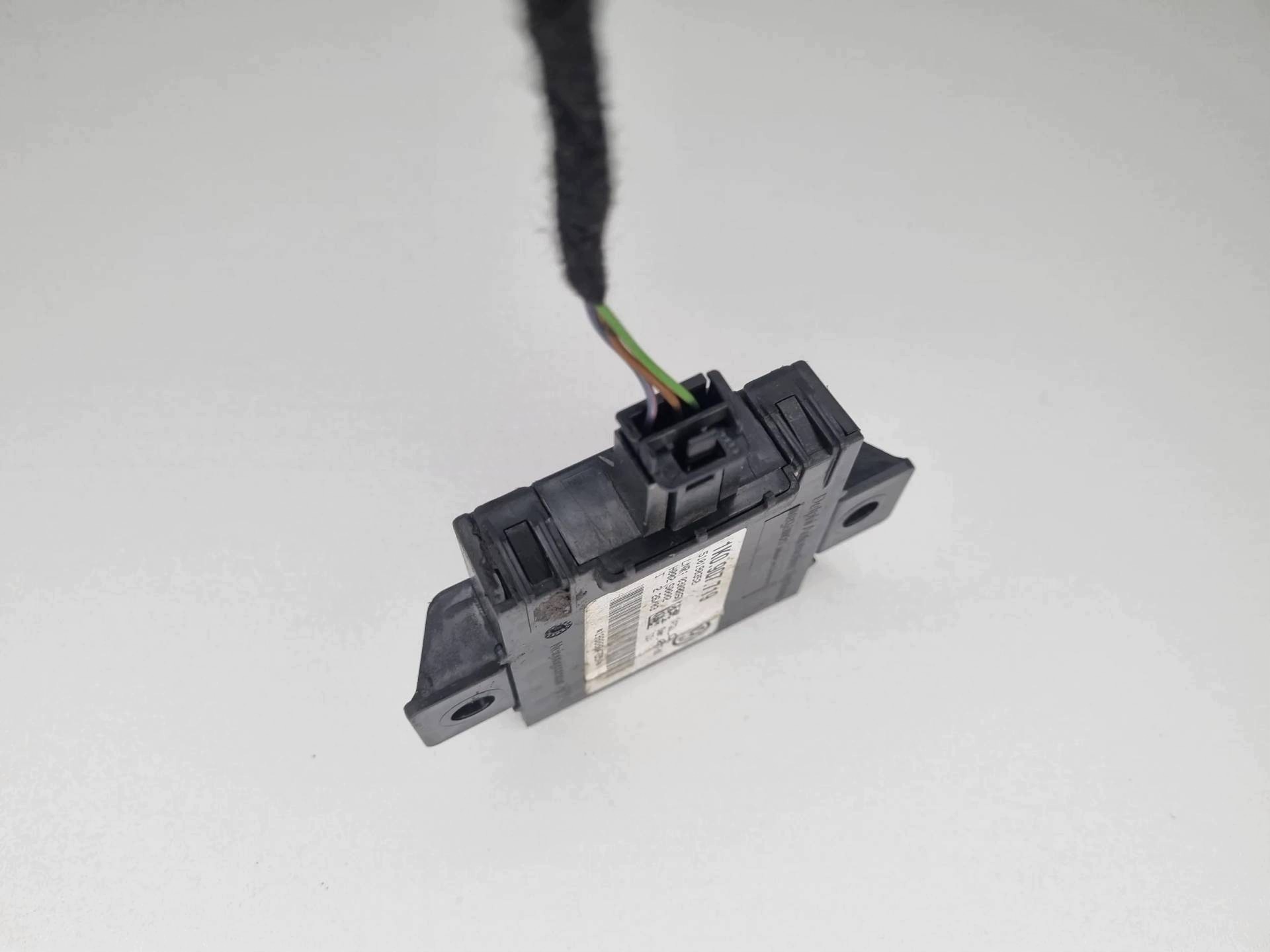 module alarmu Audi A3 8P 2003 1K0907719