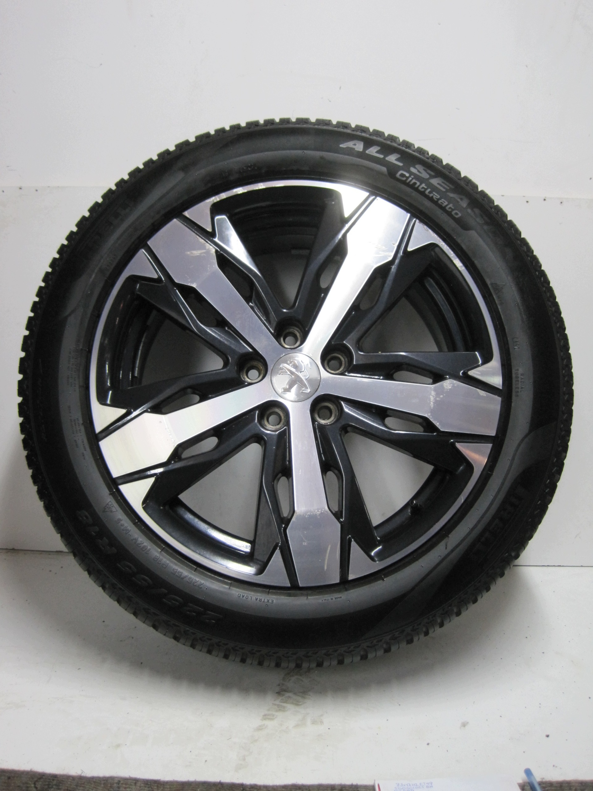 wheels discs tyres PEUGEOT 5008 II R18 2 7 MM