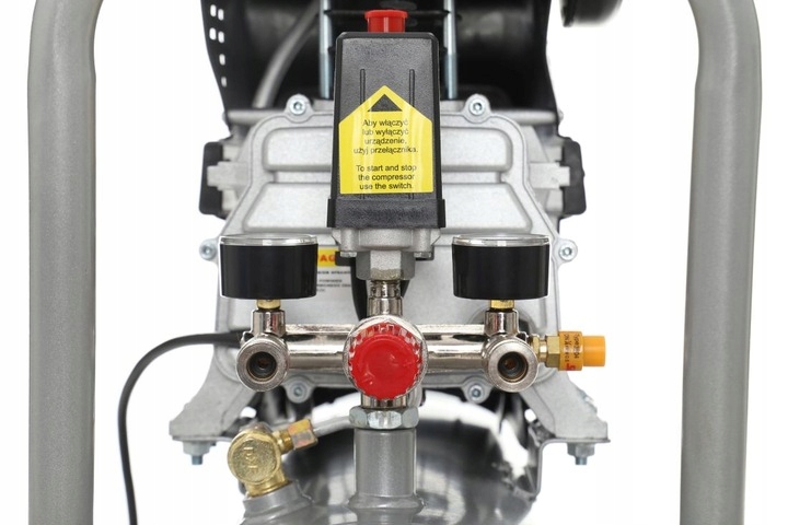 KOMPRESOR SPRĘŻARKA TAGRED 50 L GRATISY 2 x OLEJ Model TA301