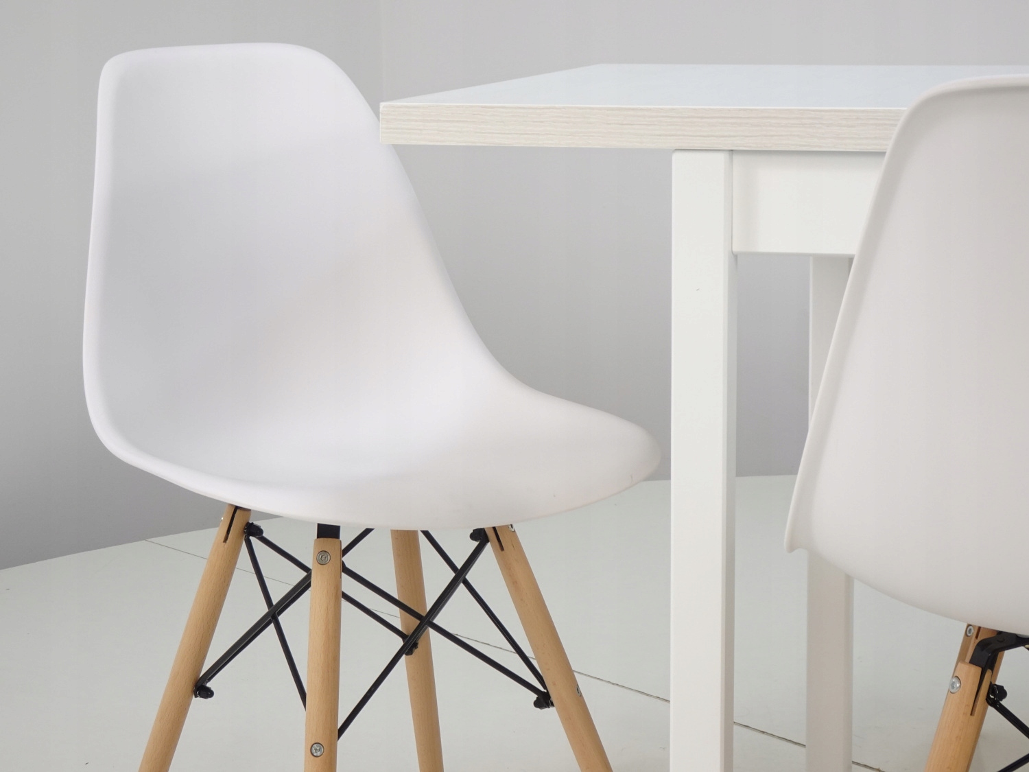 Zestaw 6 krzeseł i stół biały, styl skandynawski Wysokość stołu 78 cm