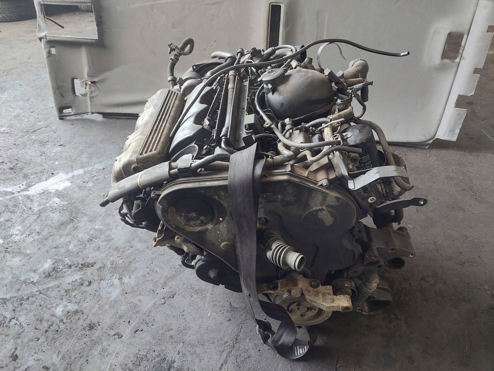engine complete DIESEL PEUGEOT 605 and THY 9611145380 0460404993