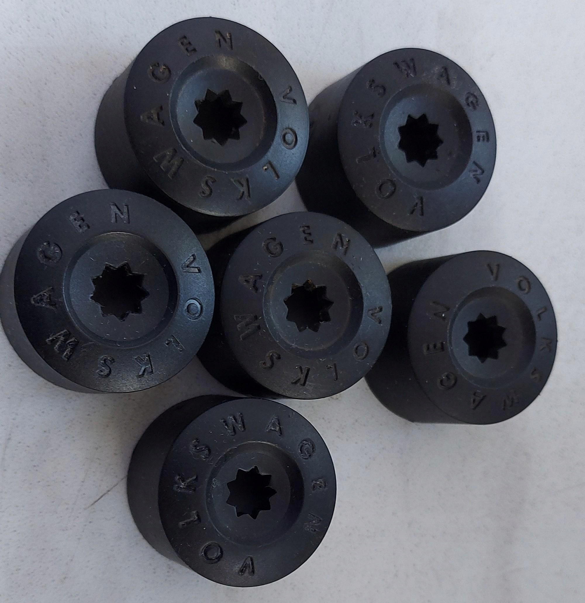 4 X NAKŁADKA KAPSEL ŚRUBY 17MM +ZABEZPIECZENIE VW PASSAT GOLF POLO KOMPLET