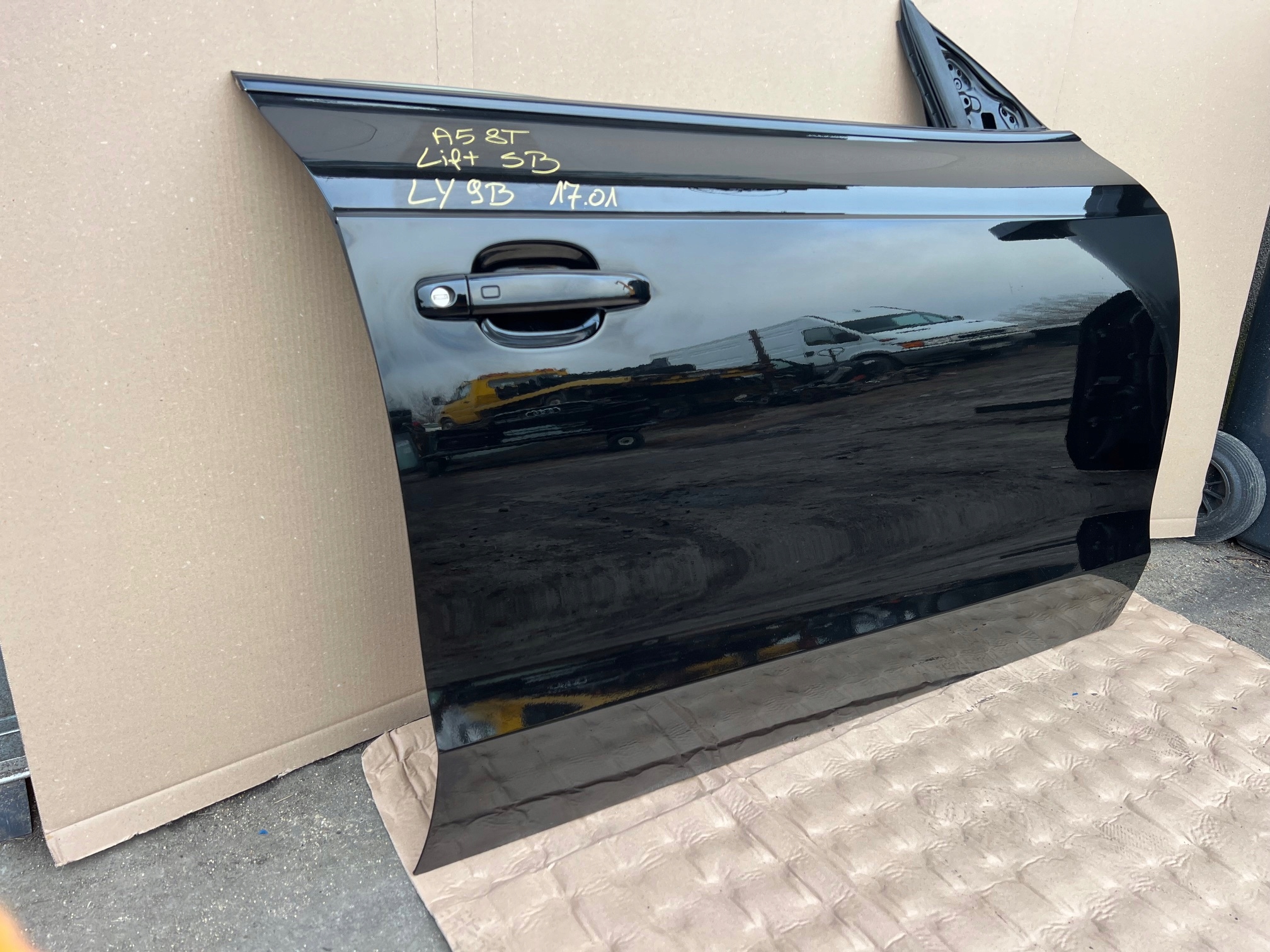 AUDI A5 8T LIFT SPORTBACK door right front right front LY9B