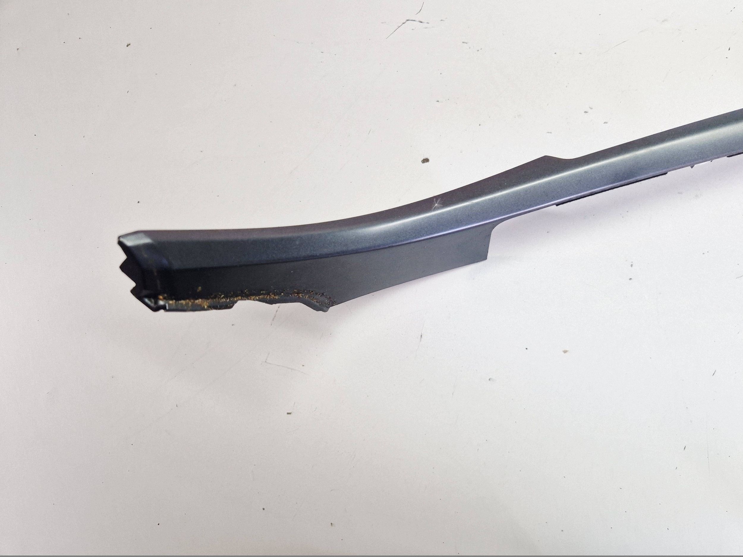 Element Console Moyen dekor Châssis Ford Mondeo MK V MK5 DS73F044K30CM
